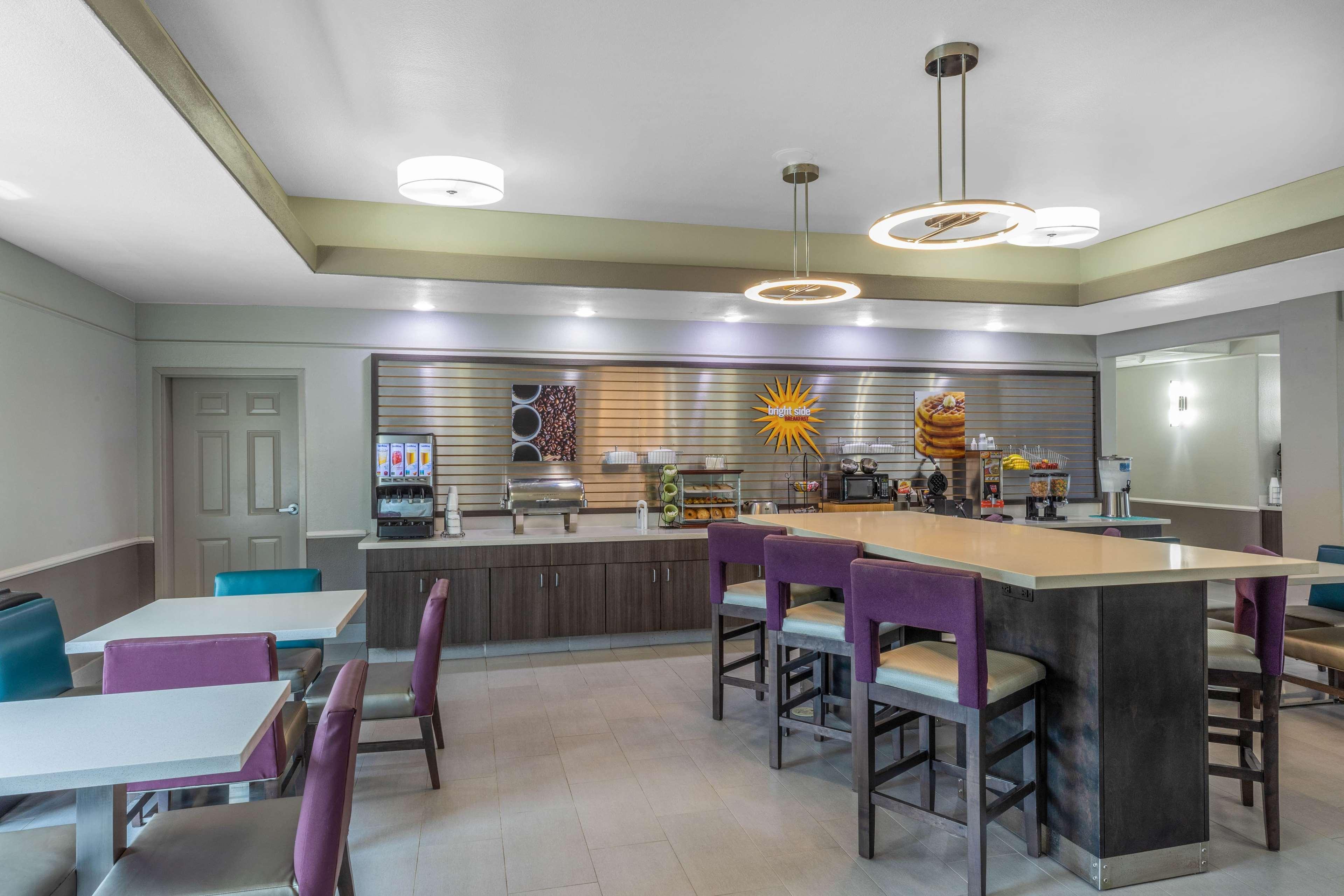 La Quinta Inn Suites By Wyndham Port Lavaca