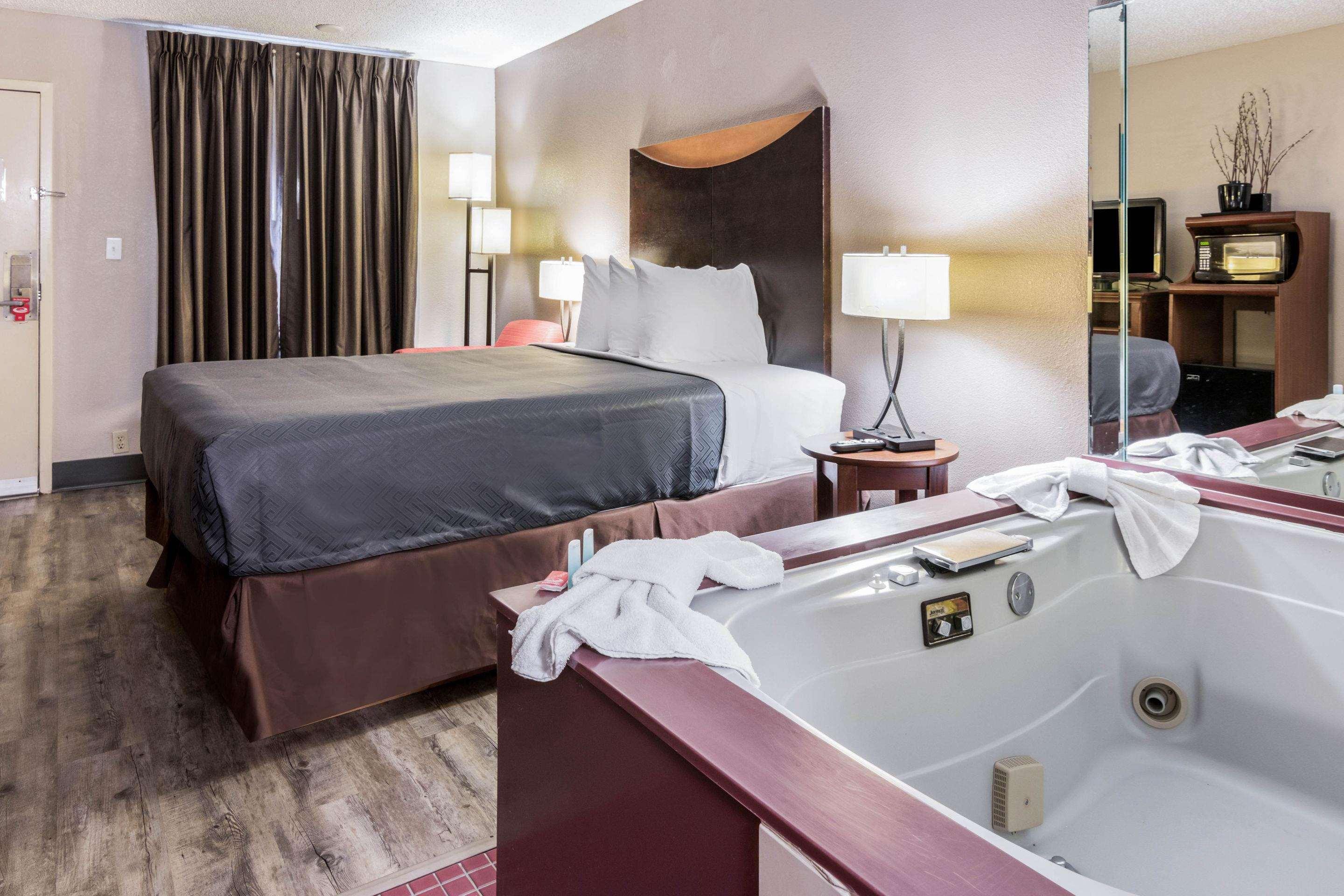 Econo Lodge