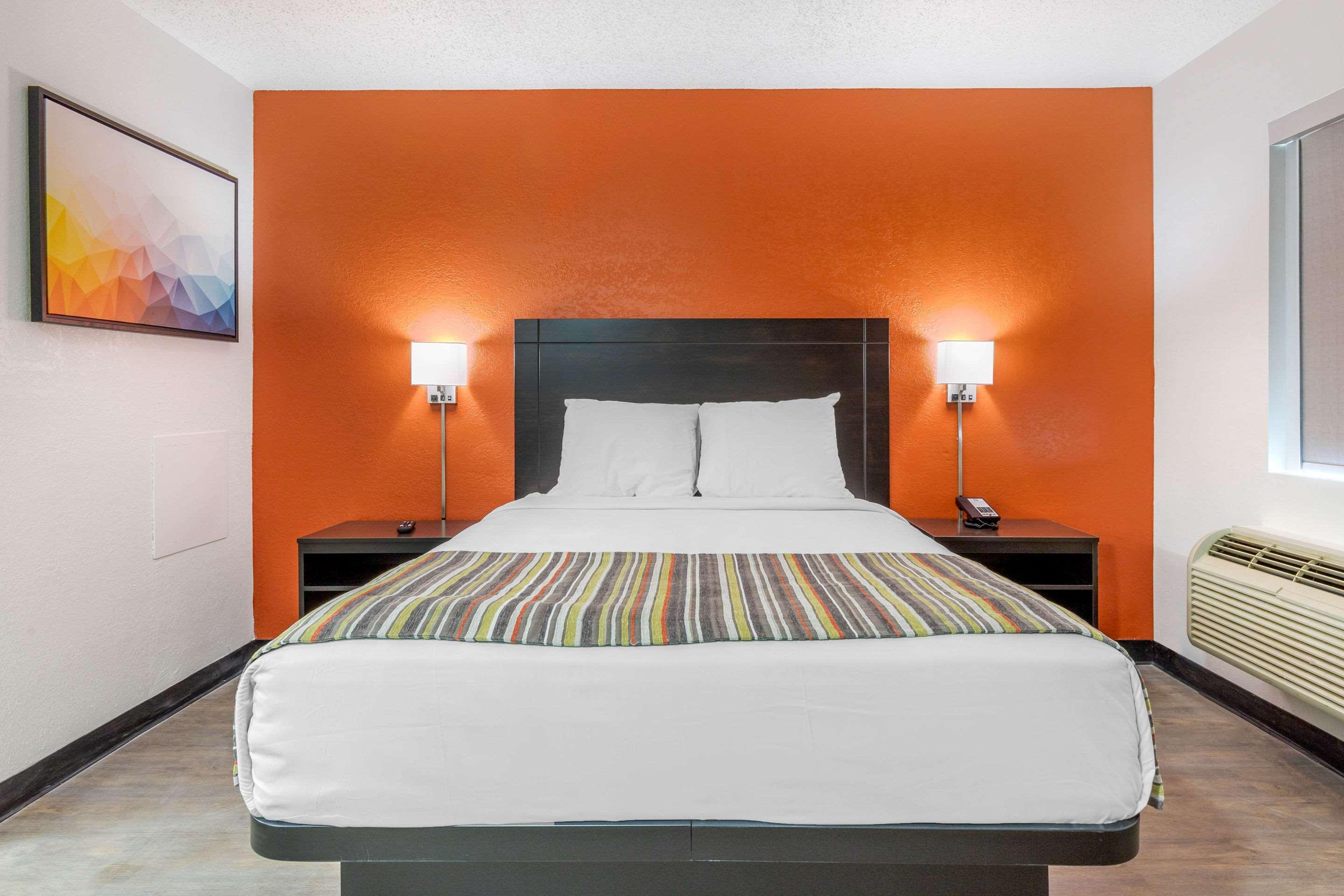 Suburban Extended Stay Spartanburg