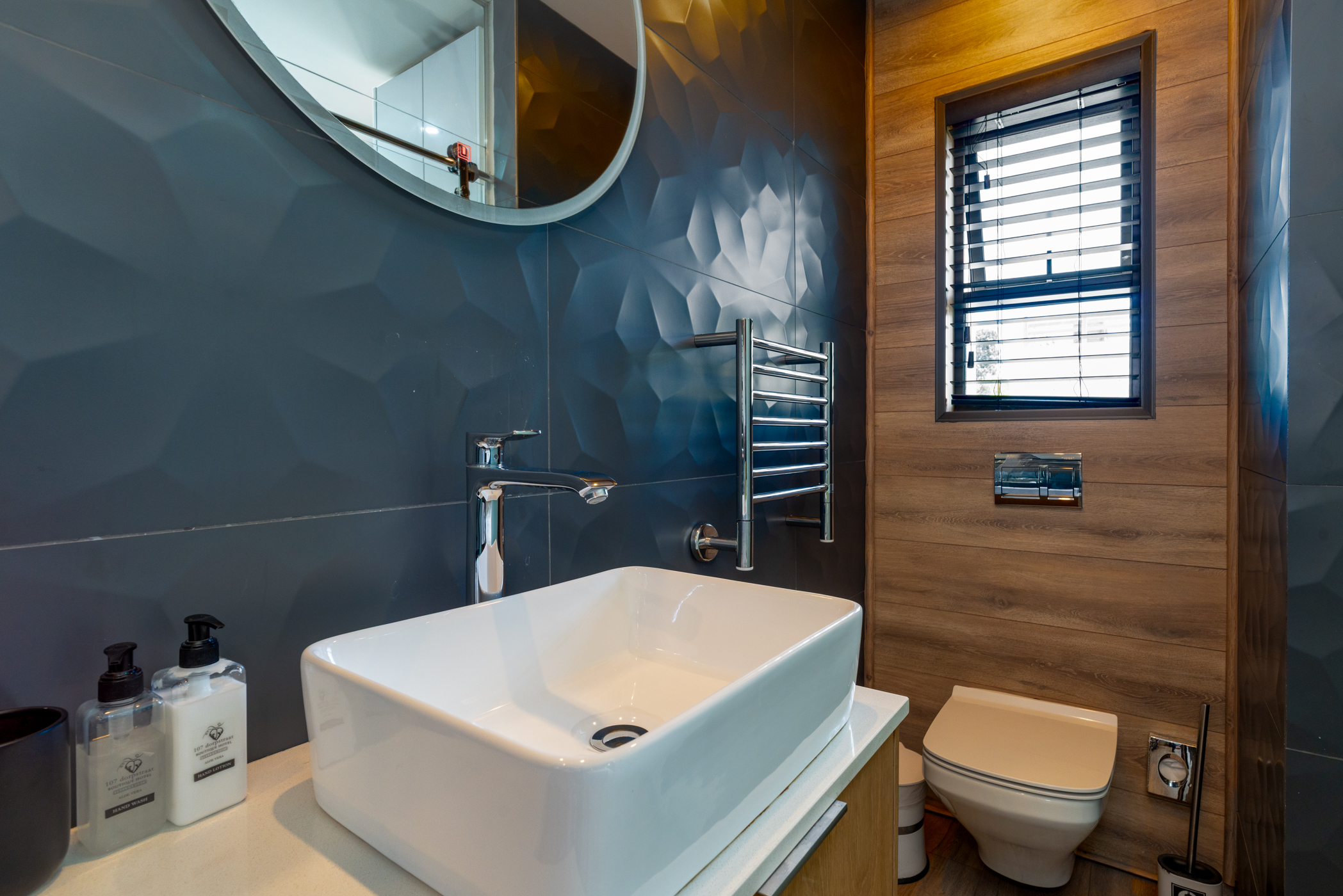 107 Dorpstraat Boutique Hotel