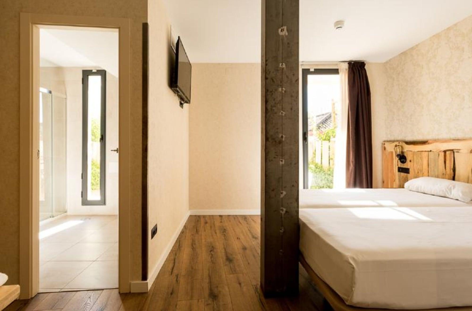 Black Swan Hostel Sevilla by null