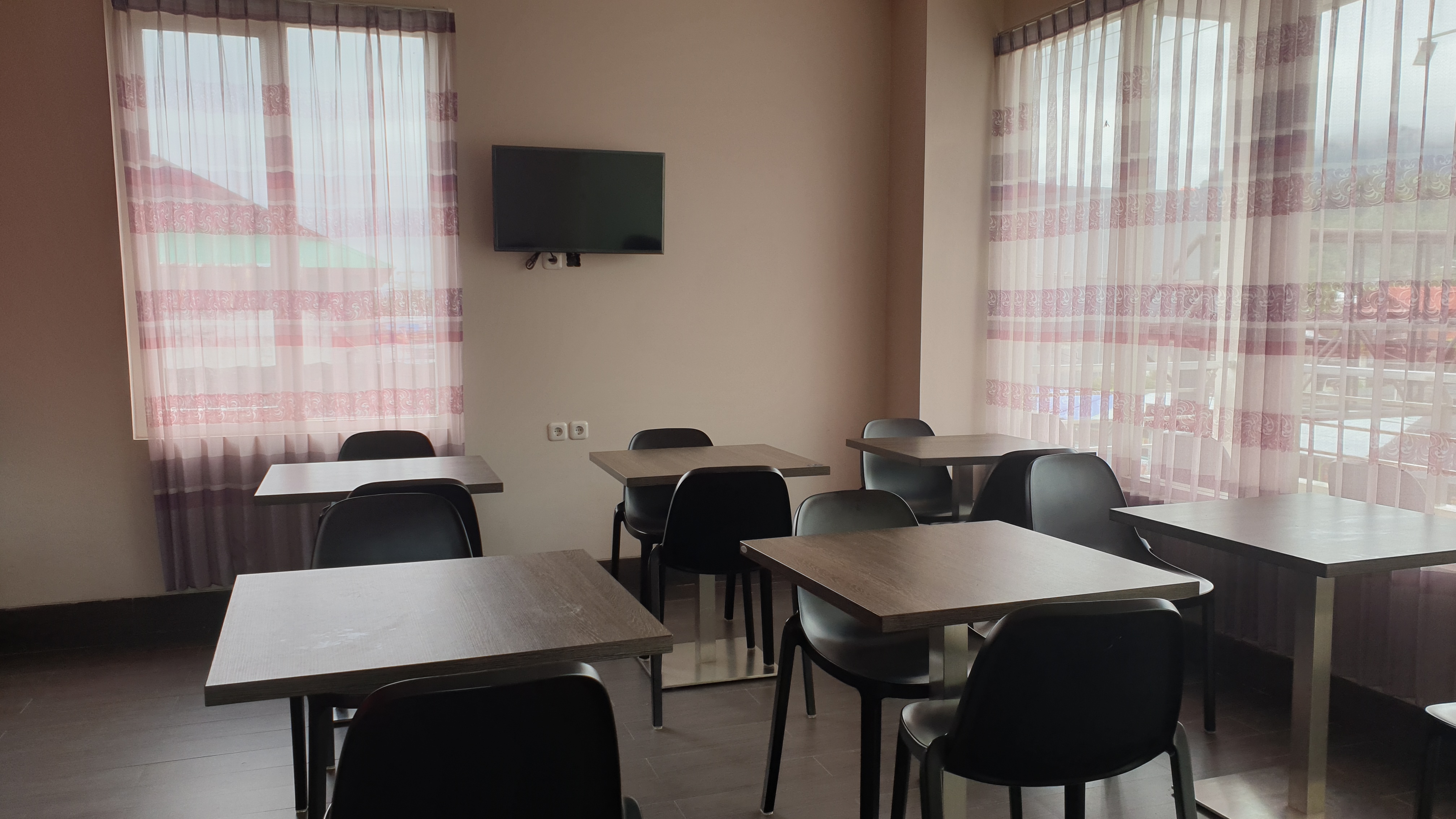 OYO 1006 Azzahra Guest House