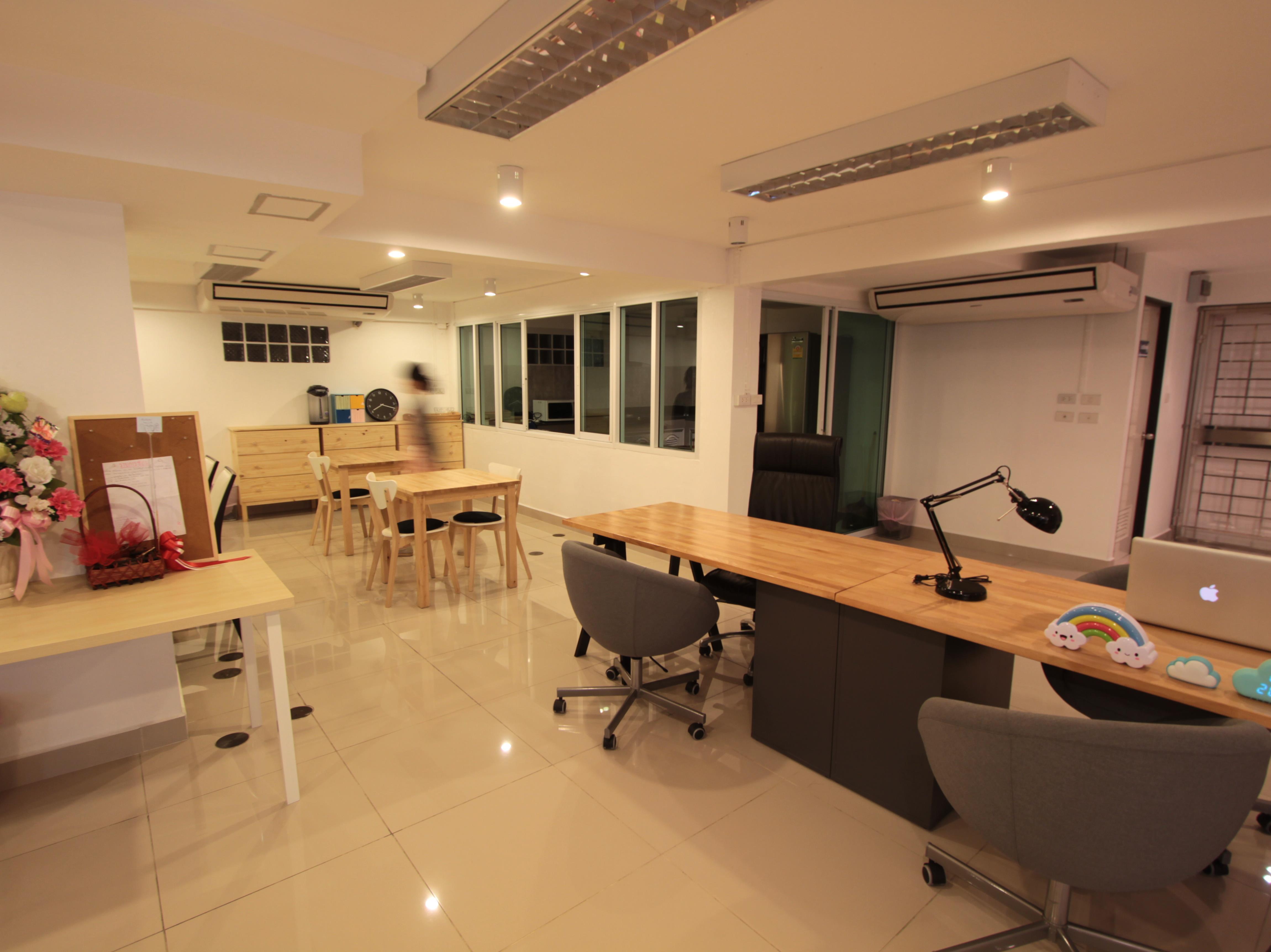 Napaville Huai Khwang Hostel