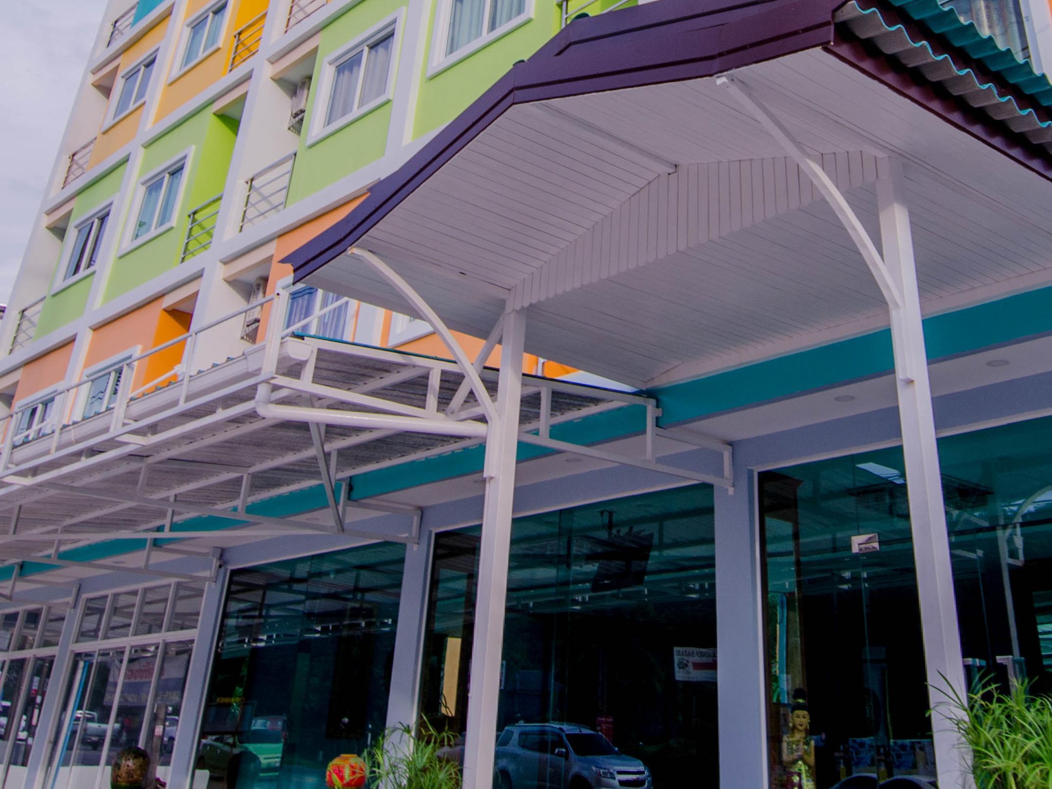 Phaithong Sotel Resort