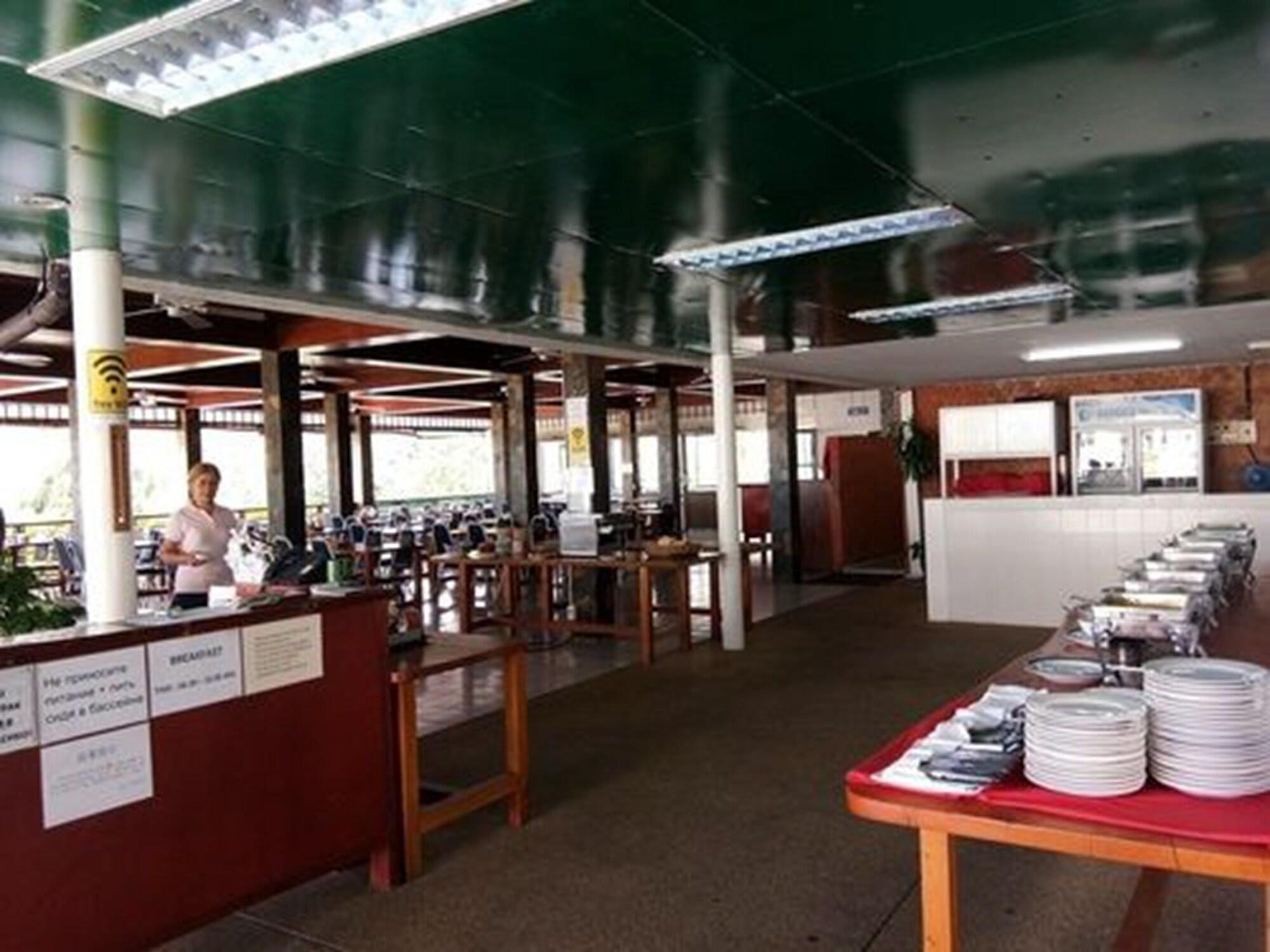 Patong 7Days Premium Hotel...