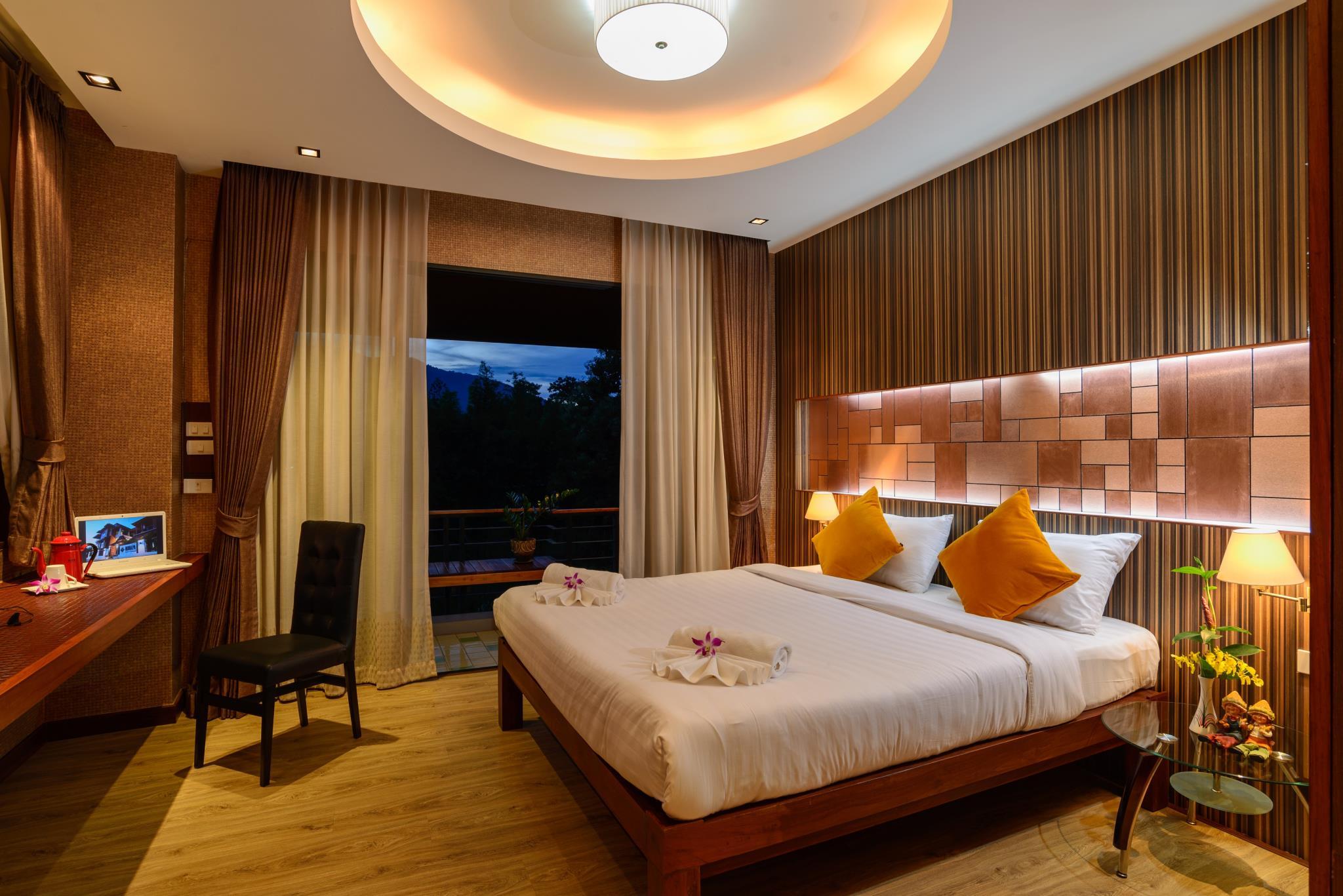 Burapa Boutique by null