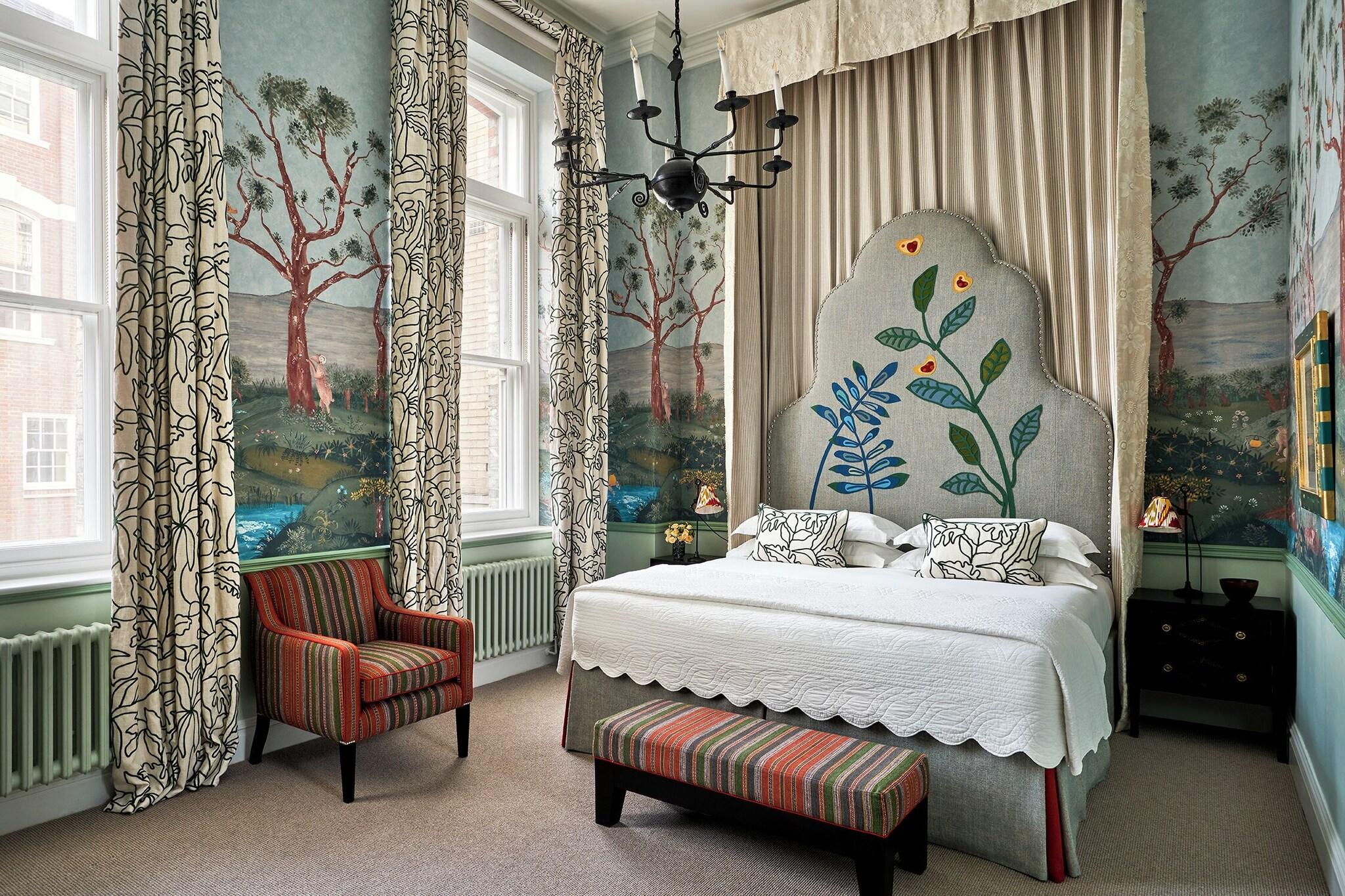 Charlotte Street Hotel by null