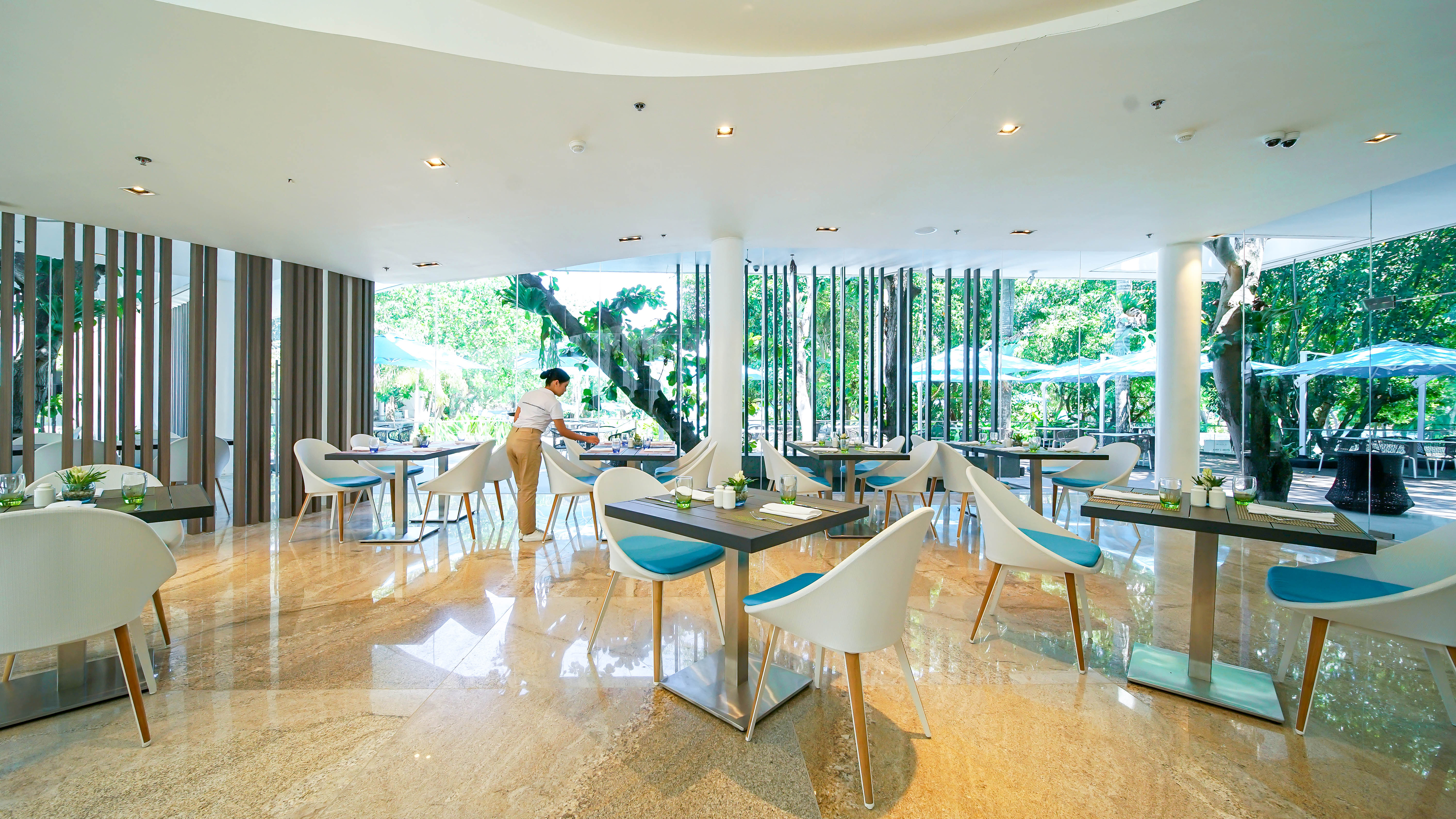 Tambuli Seaside Resort and Spa