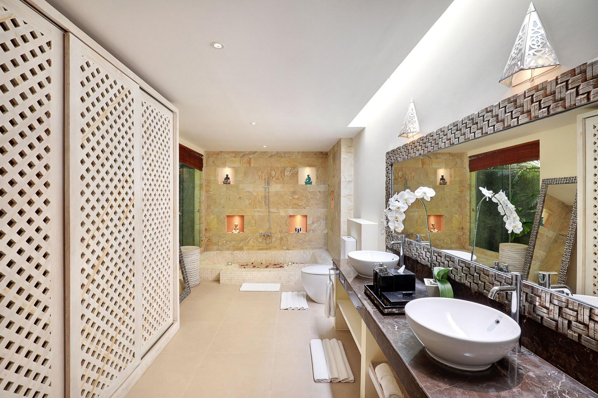 Hidden Hills Villas