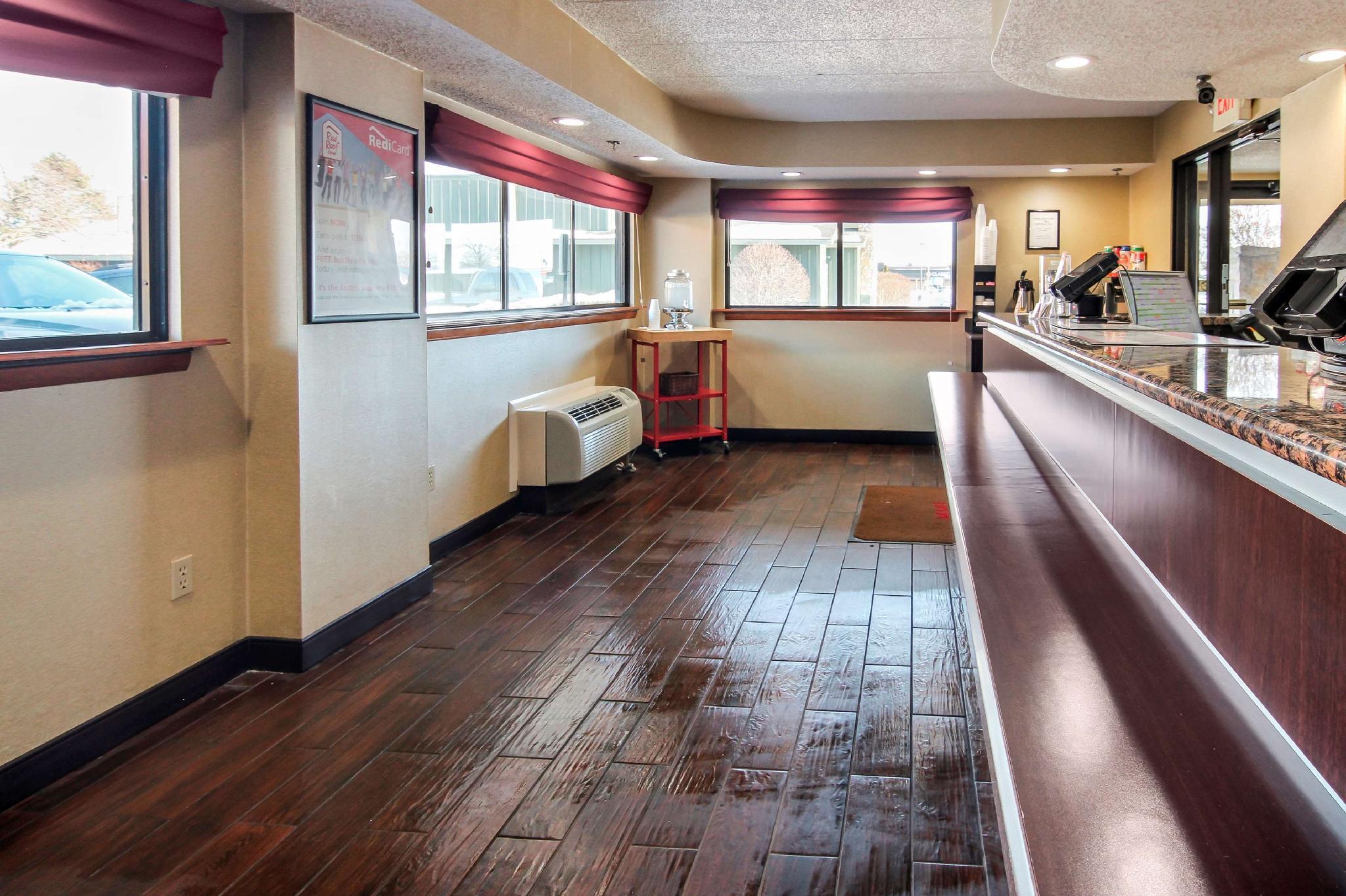 Red Roof Inn Detroit Troy