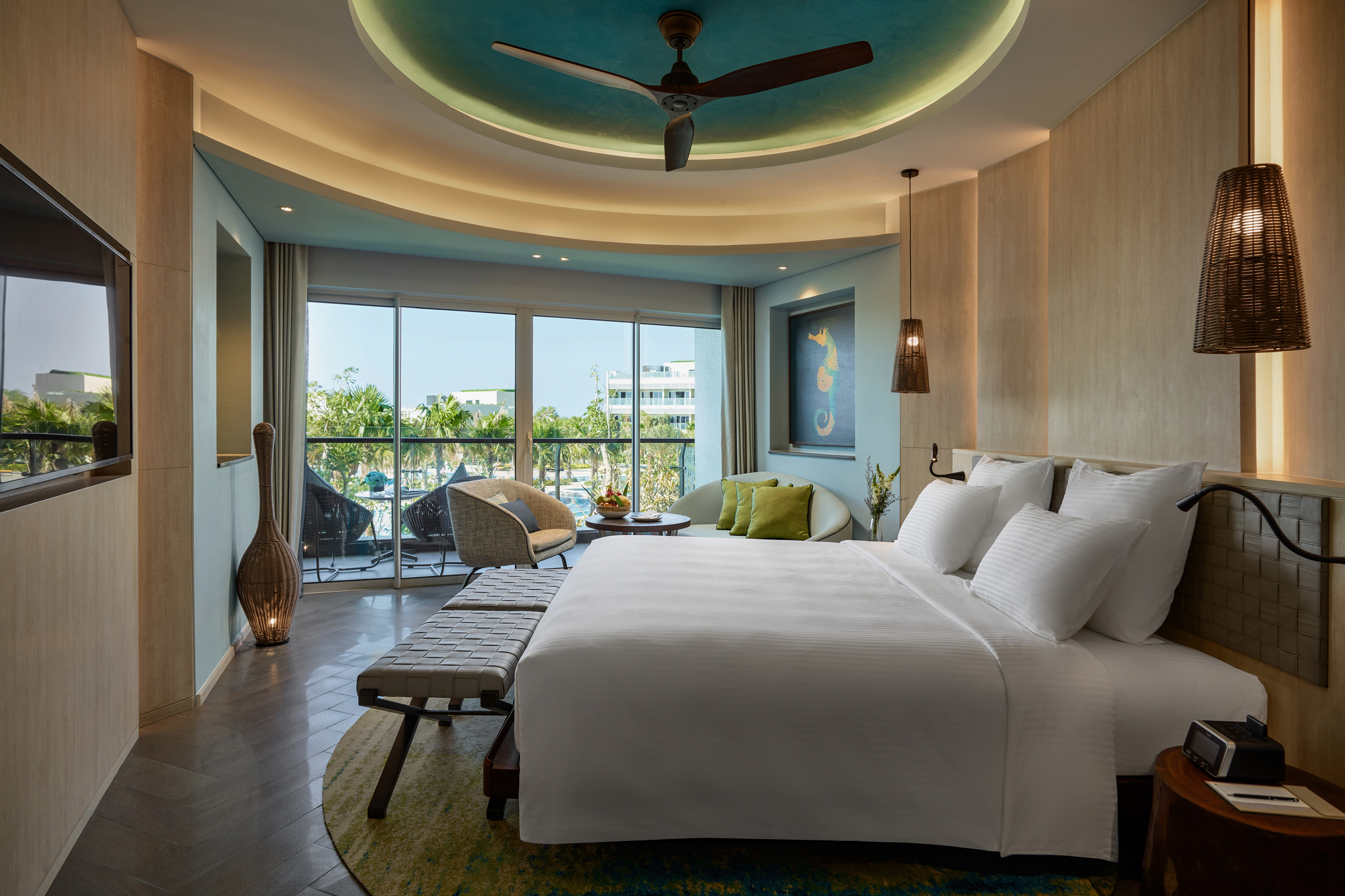 Pullman Phu Quoc Room Type - DELUXE ROOM, 1 King Size Bed, Garden View