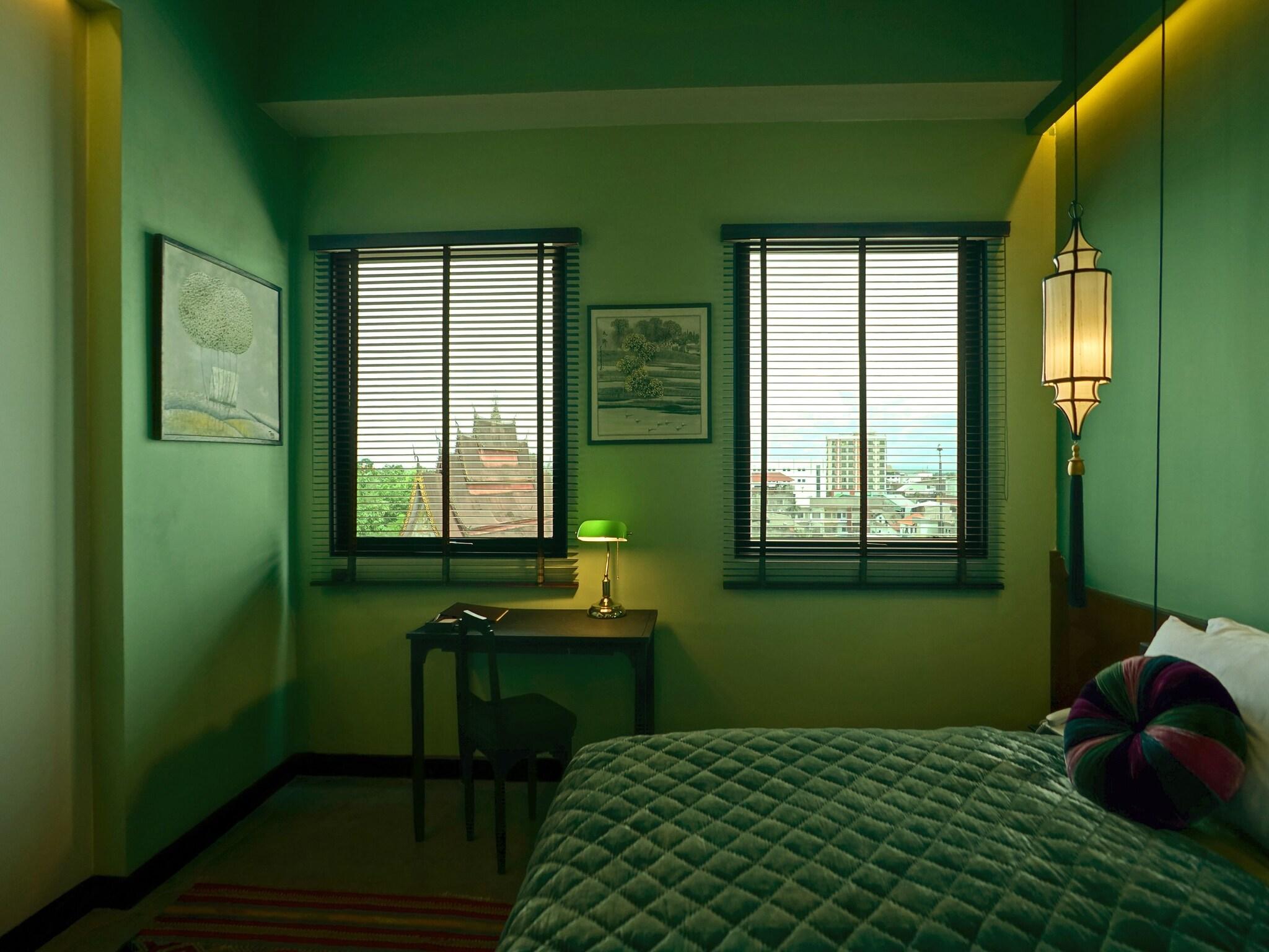 Lao Poet Hotel by null