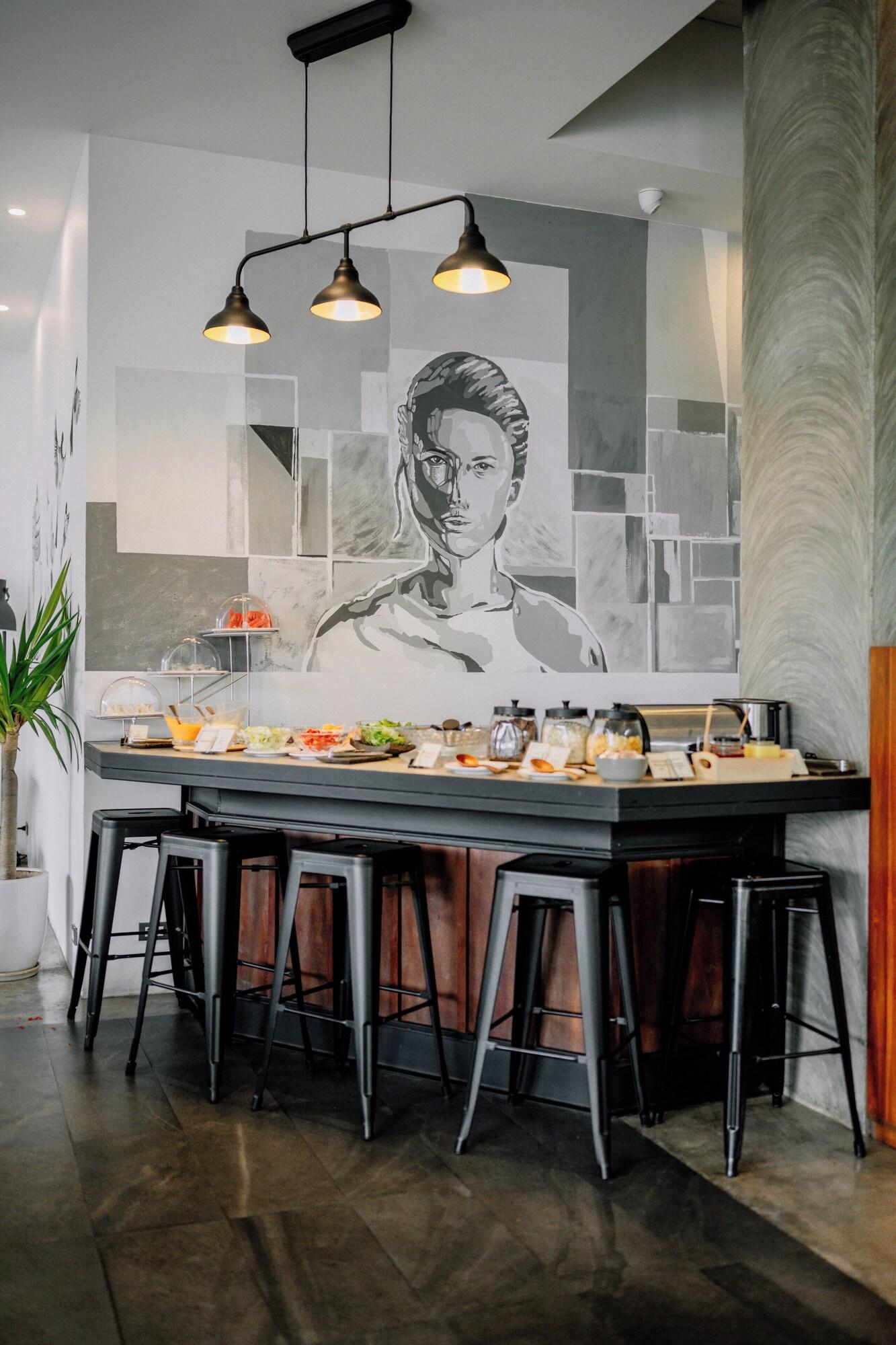 S 2 Modern Boutique Hotel 