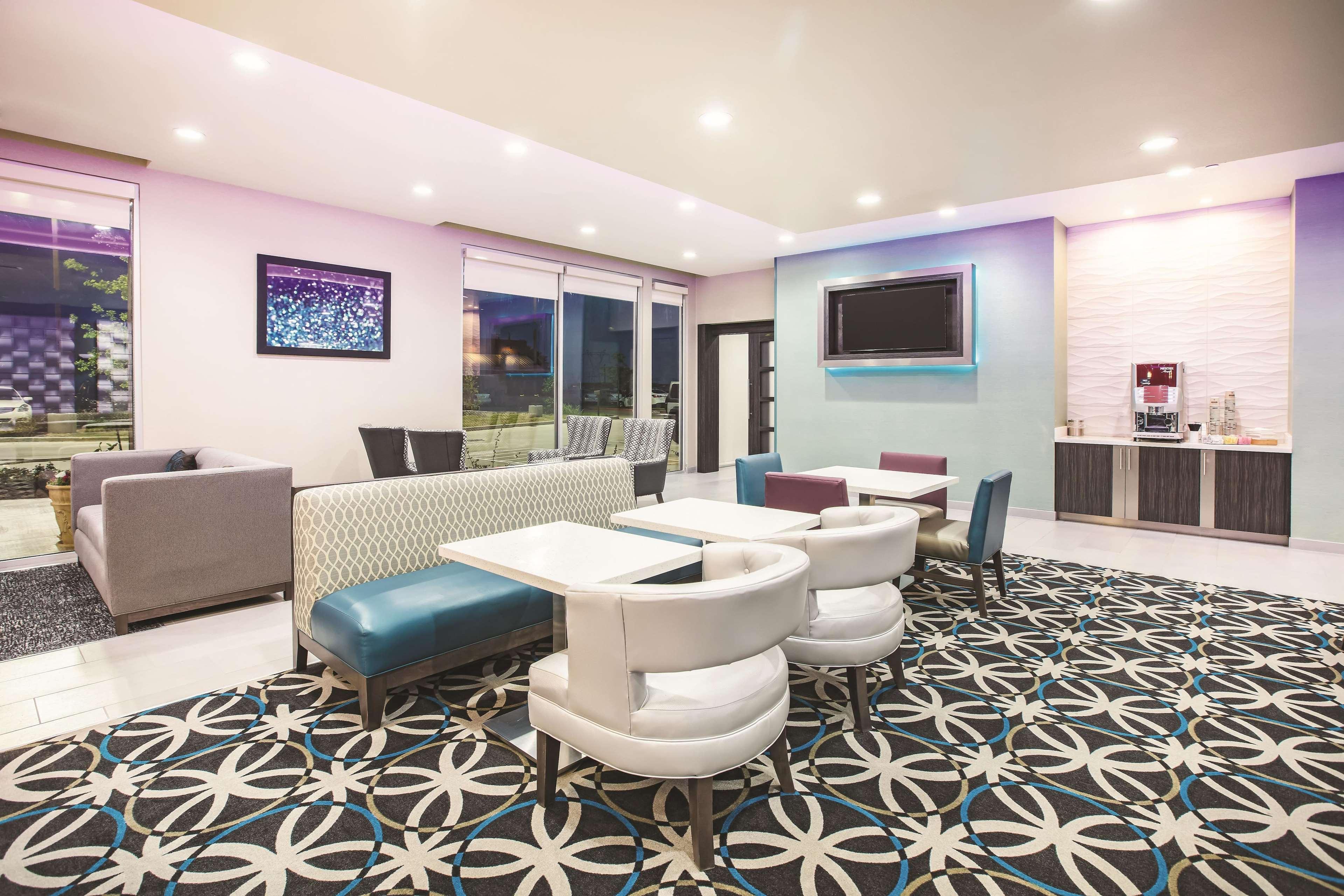 La Quinta Inn Suites Dallas Plano The Colony