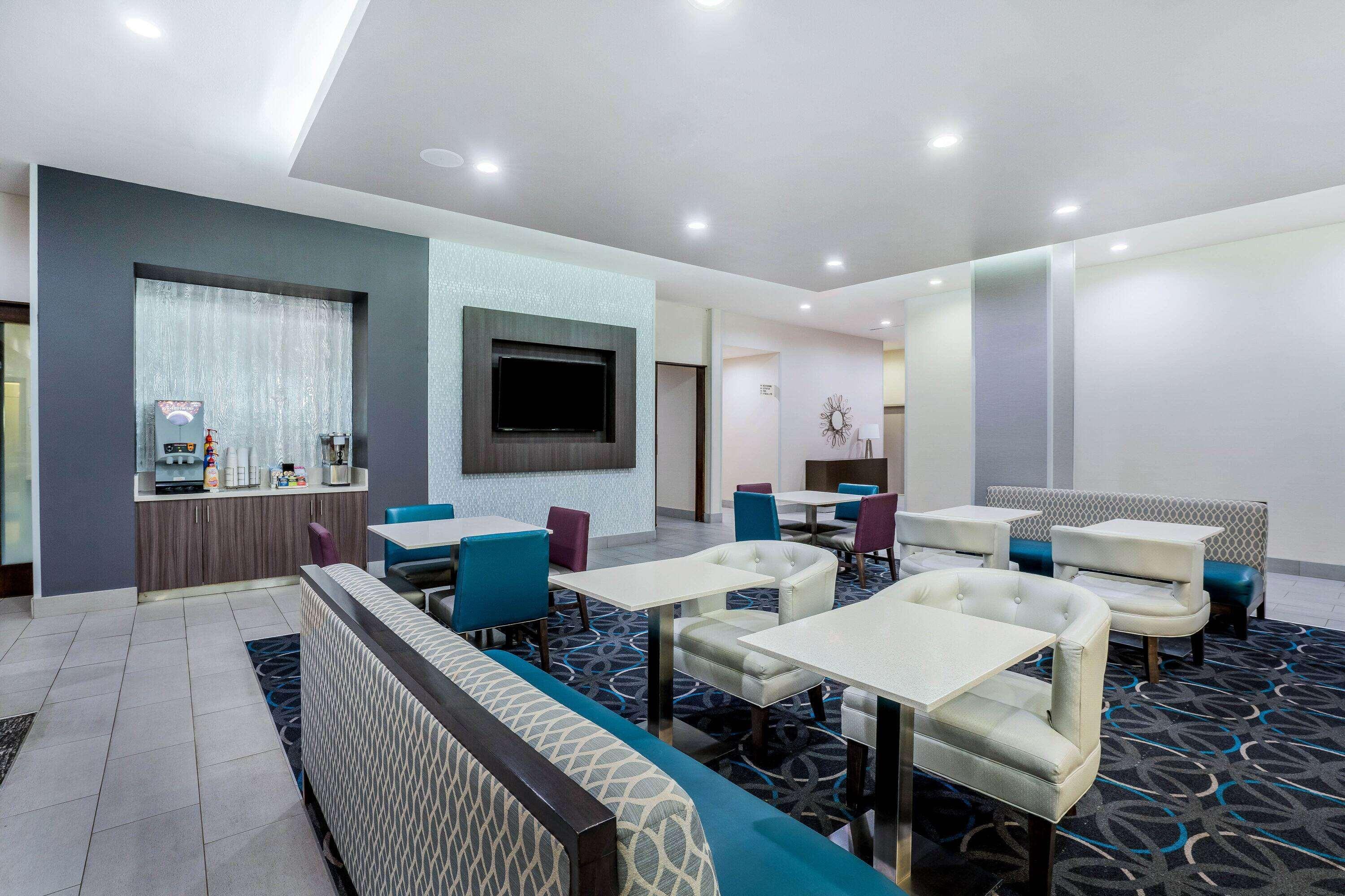 La Quinta Inn Suites By Wyndham Houston Cypress