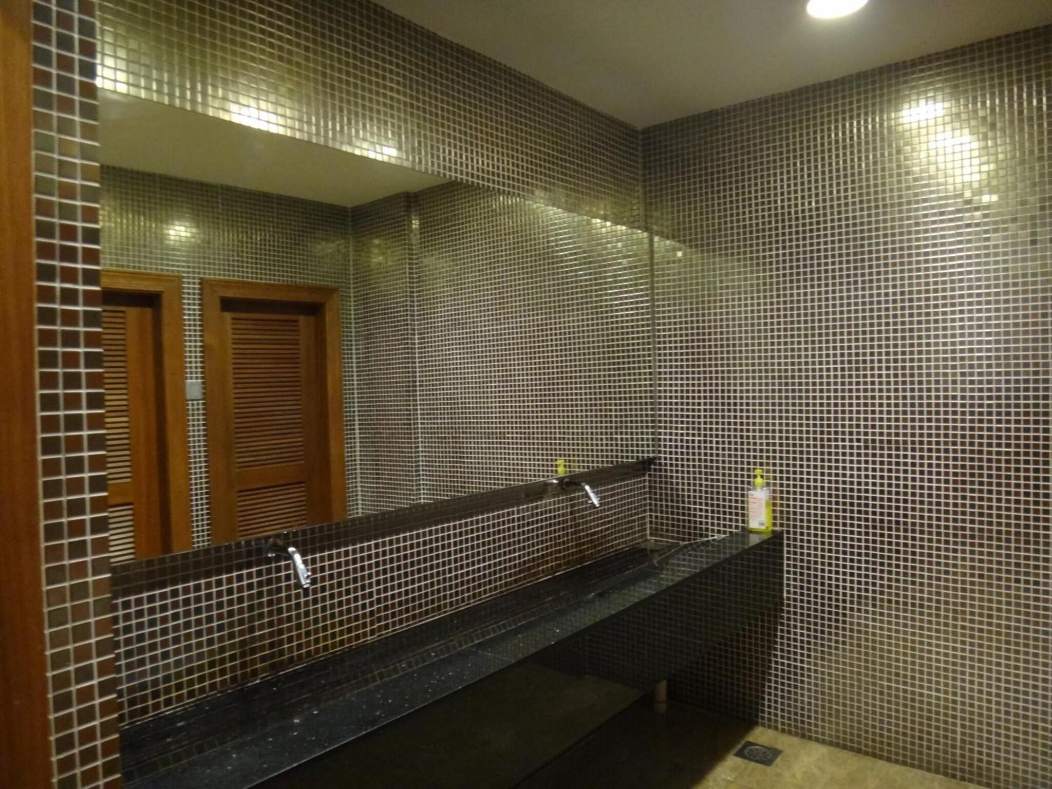 Aeton Hotel