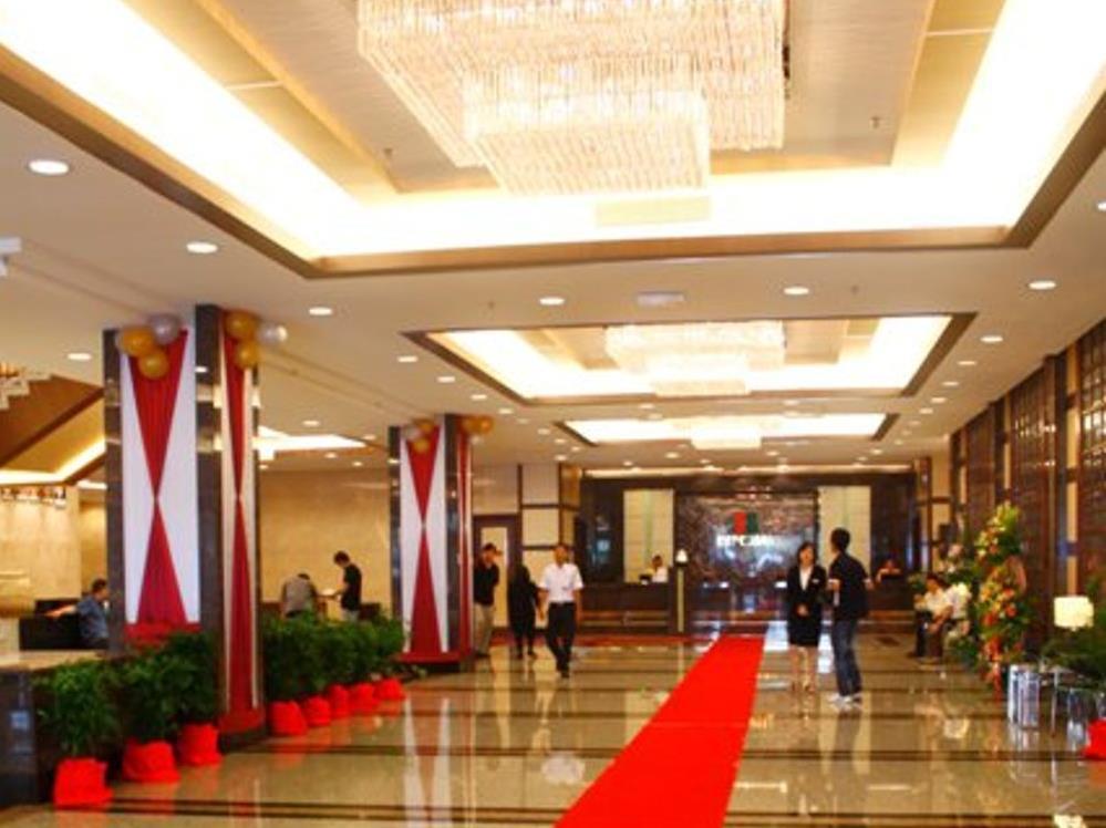 Imperial Palace Hotel