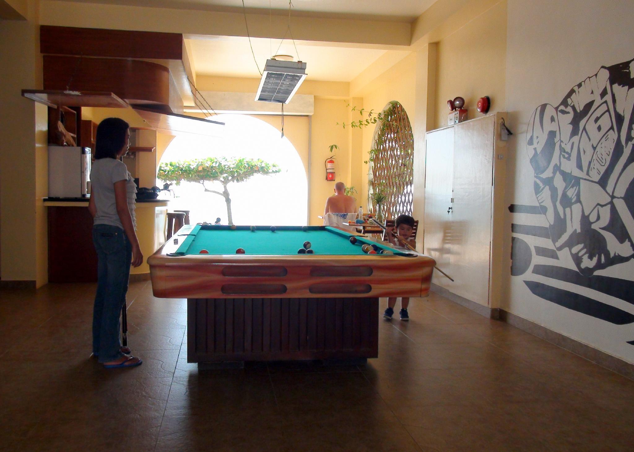 Squares Beachfront Apartments