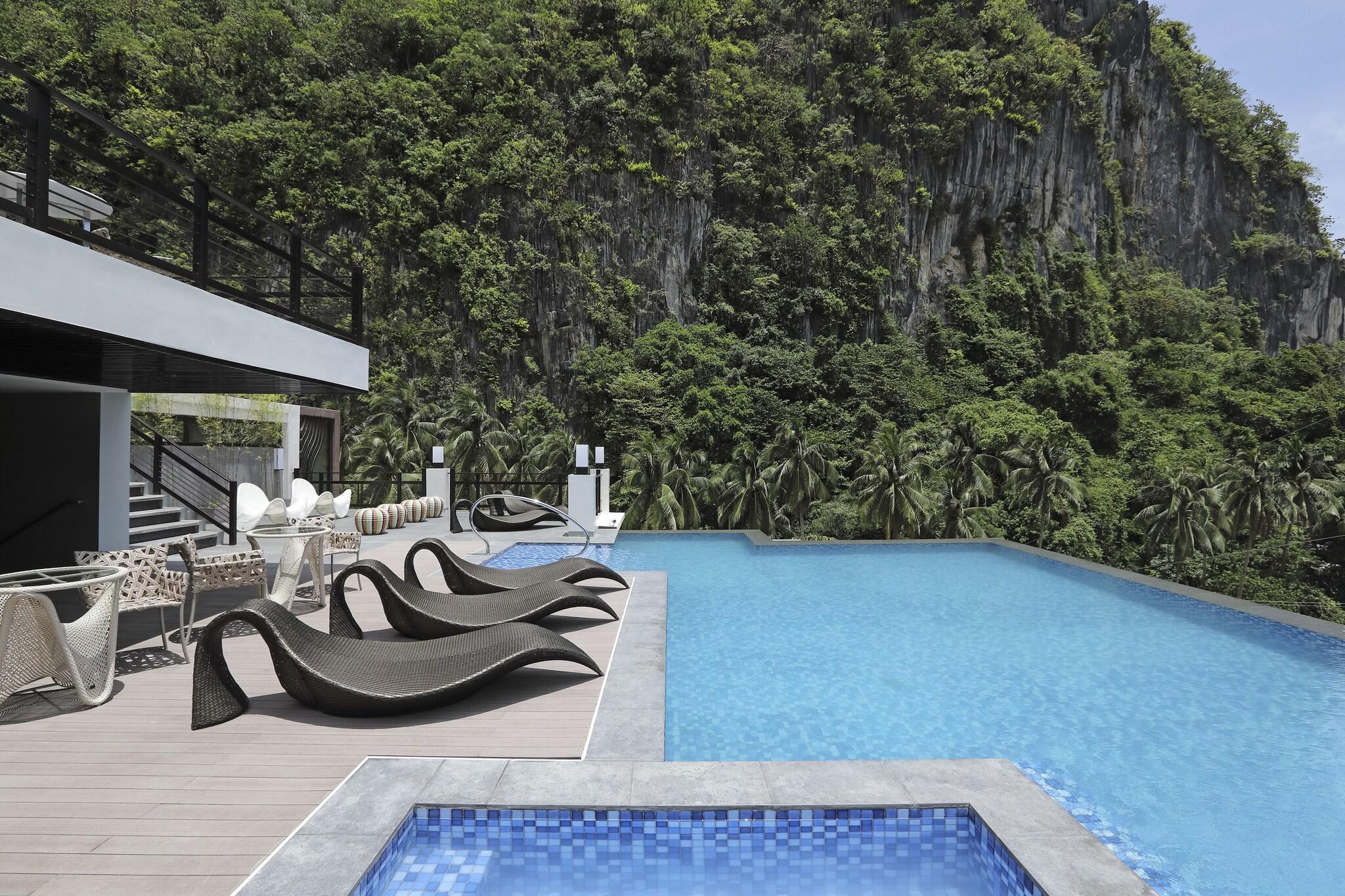 Spin Designer Hostel by null