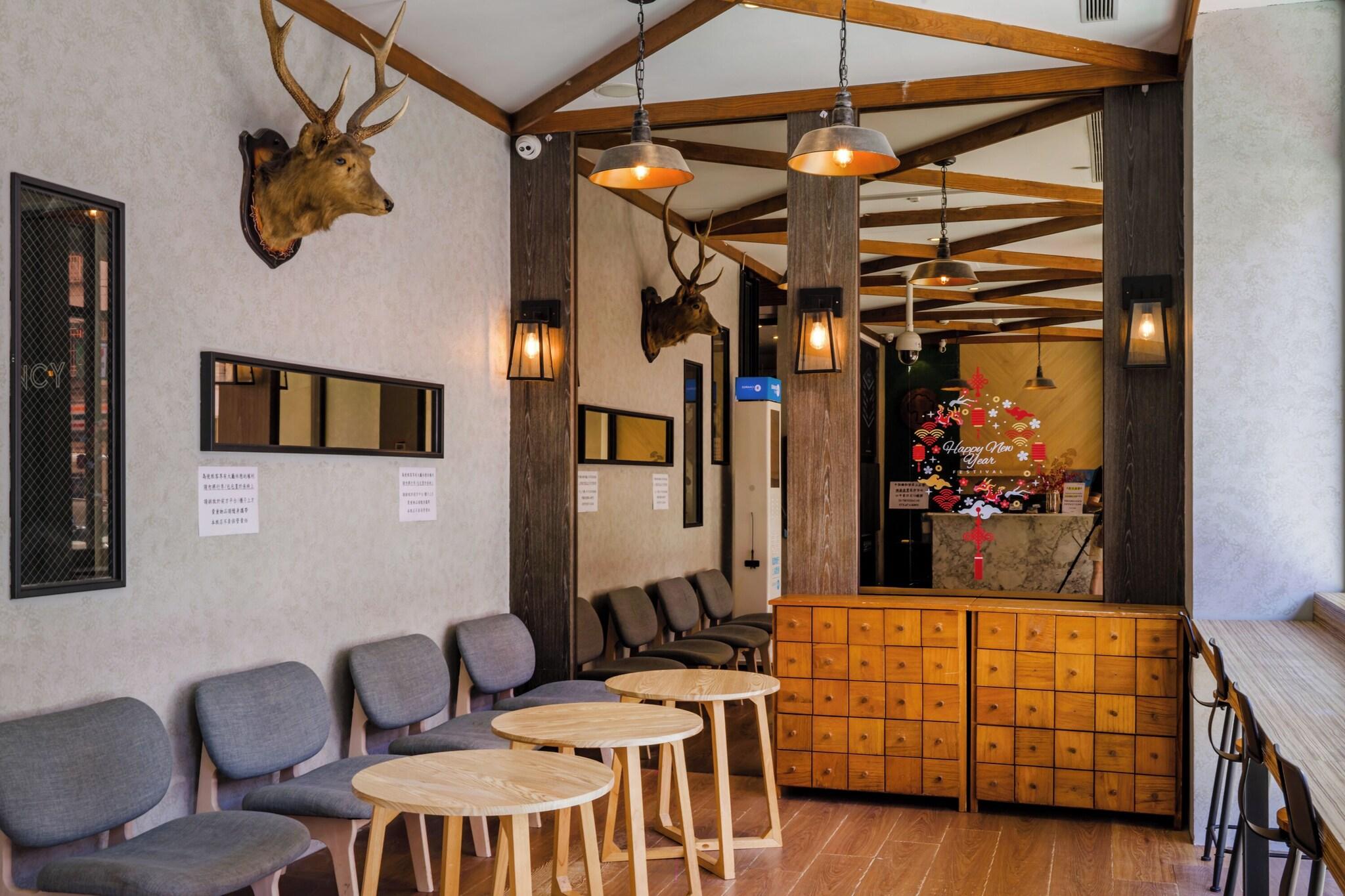 Chase Walker Hotel