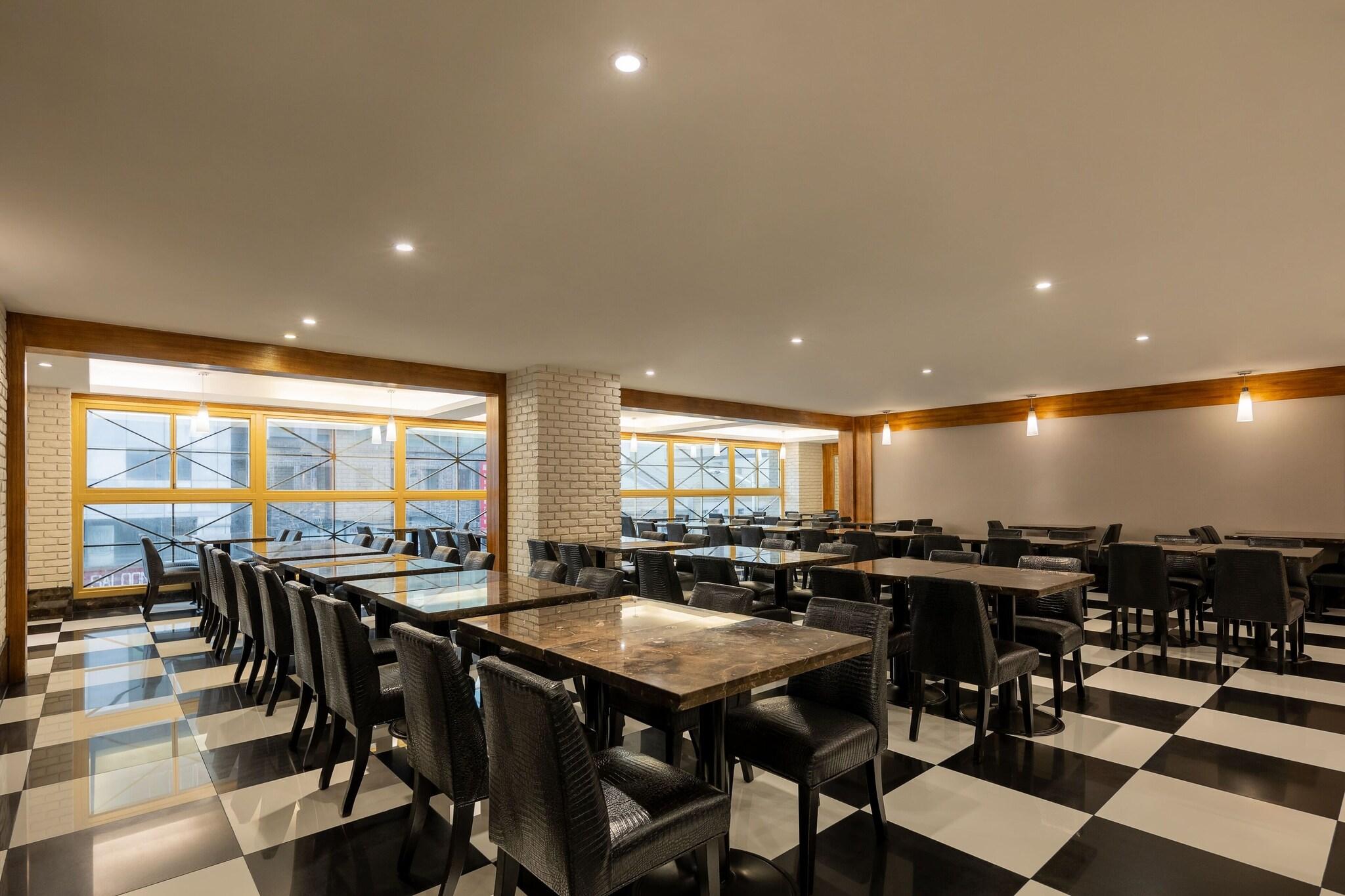 Kindness Hotel-Kaohsiung Guang Rong Pier