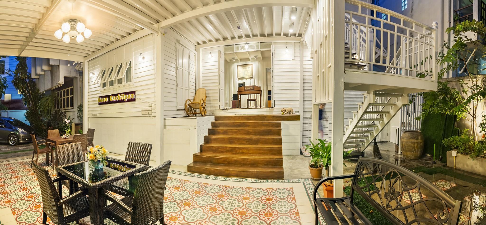 Baan Kachitpan by null