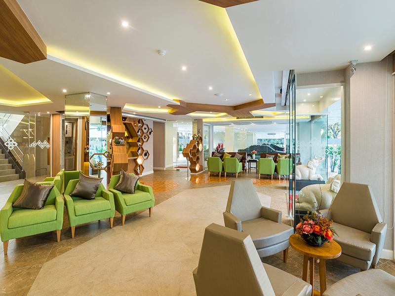 Zircon Hotel