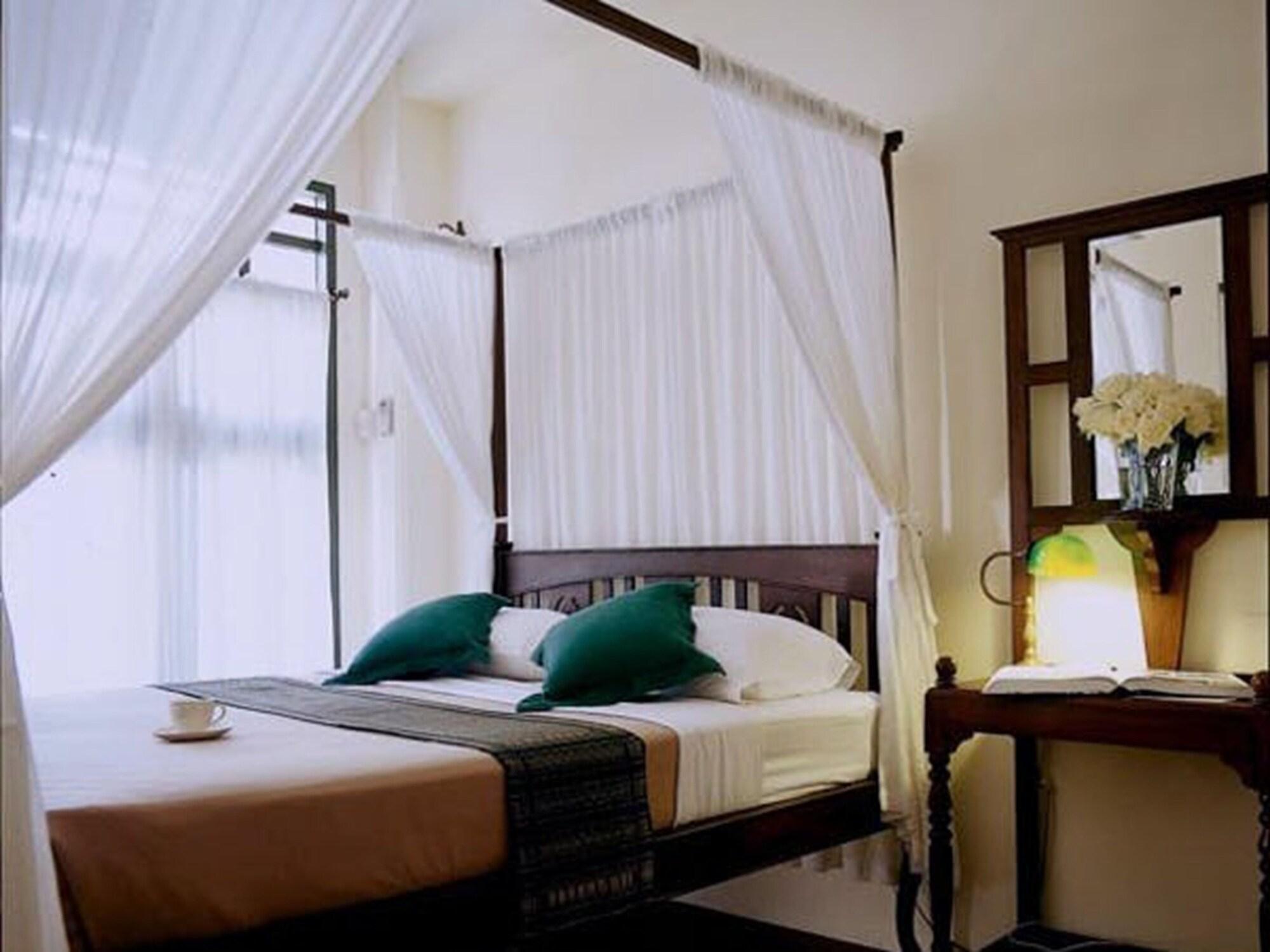 Yesterday Hotel by null