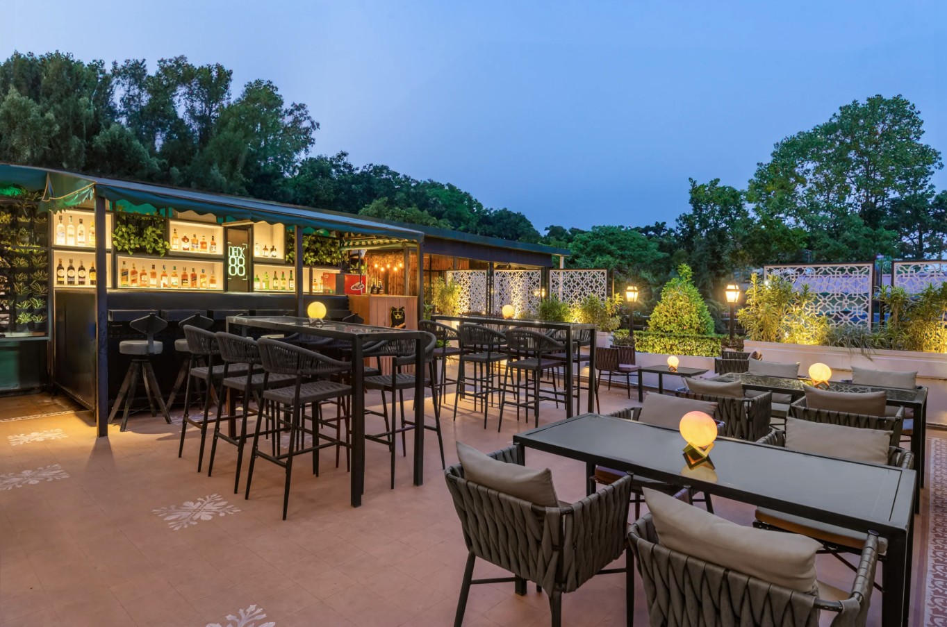The Astor Hotel Kolkata