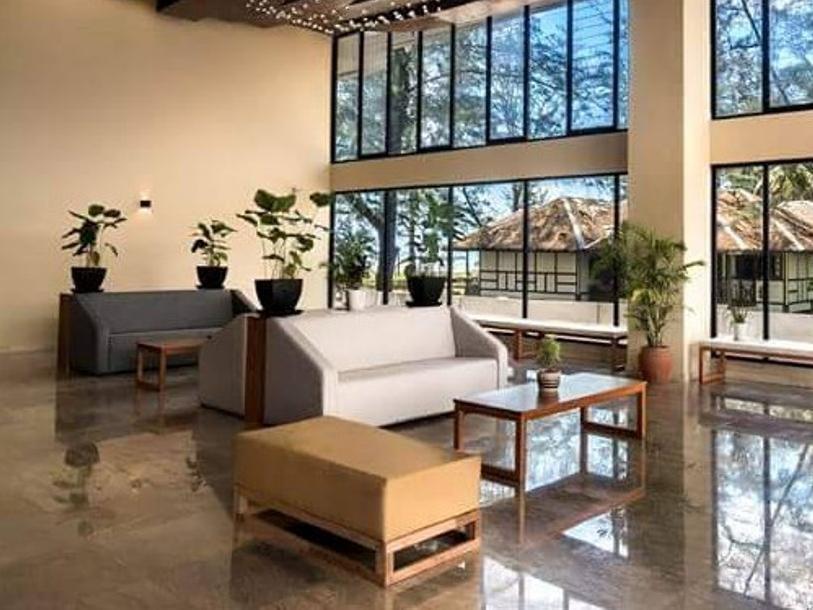 Mandurah Hotel by null