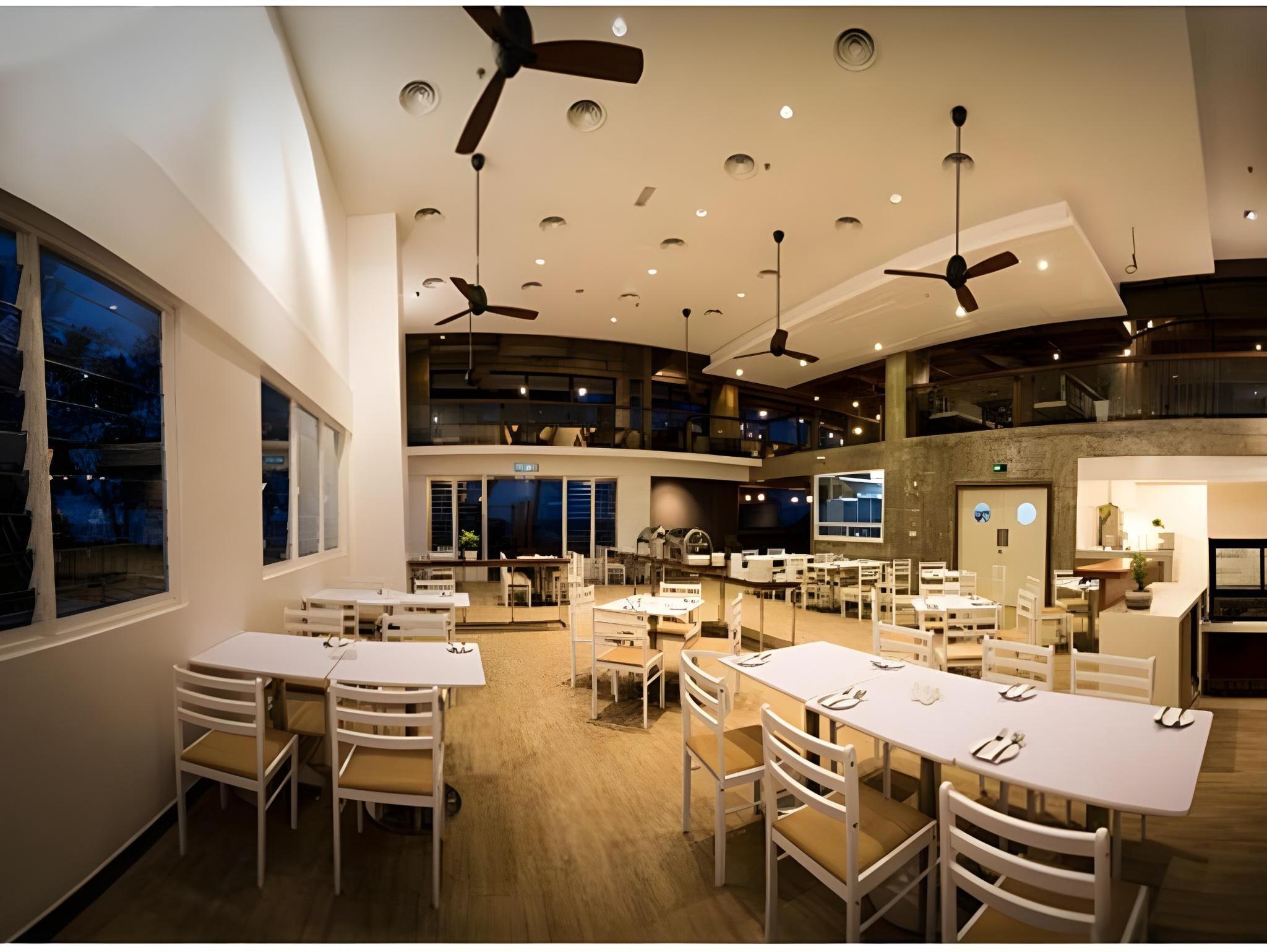 Mandurah Hotel