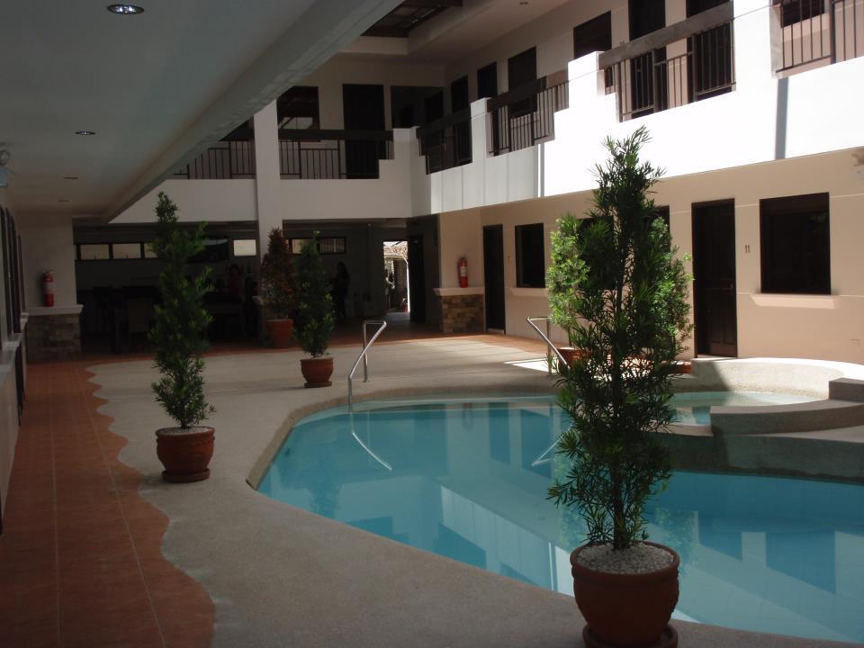 Boomerang Hotel
