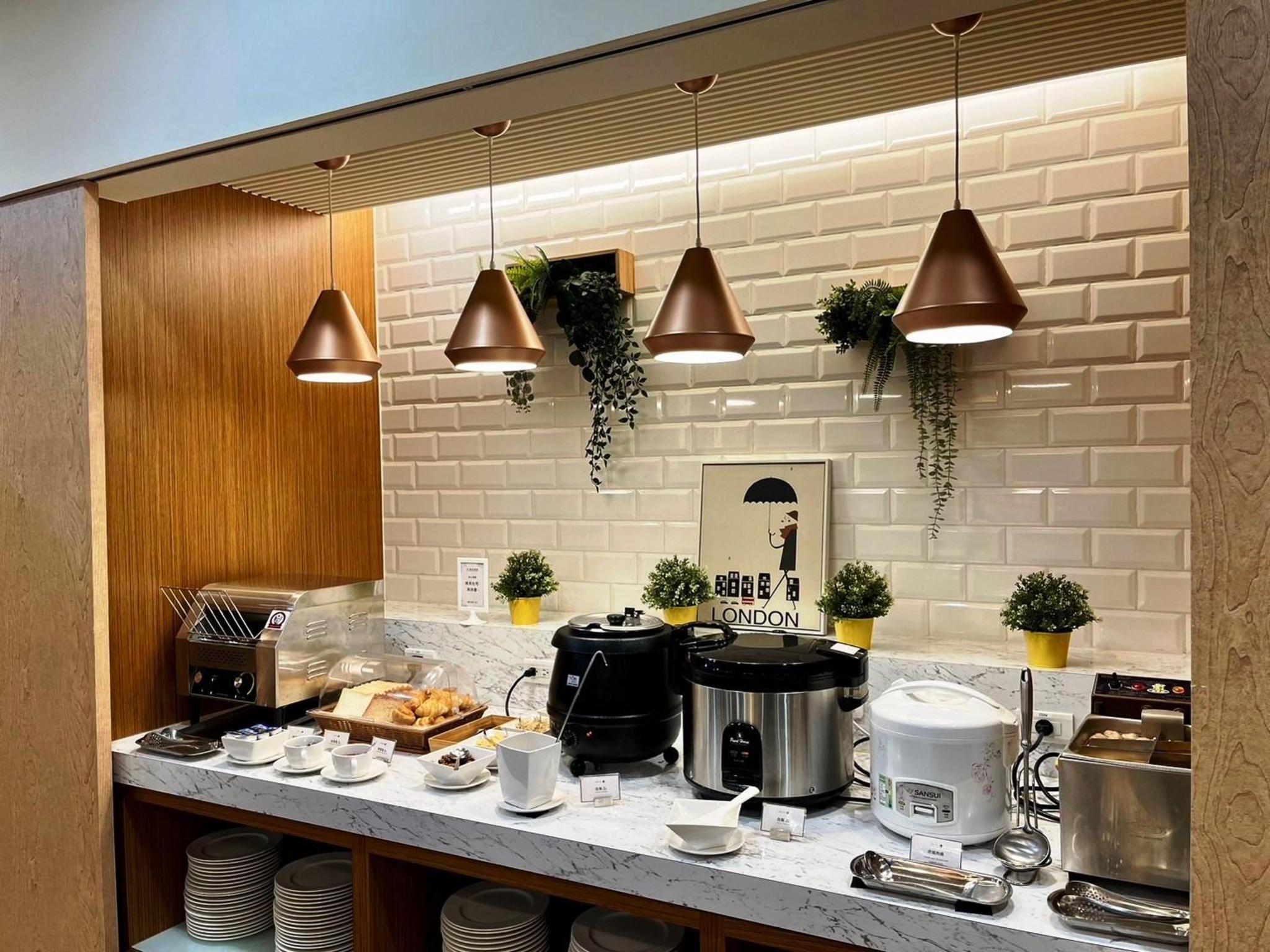 SAN JUAN EASY STAY INN TAINAN