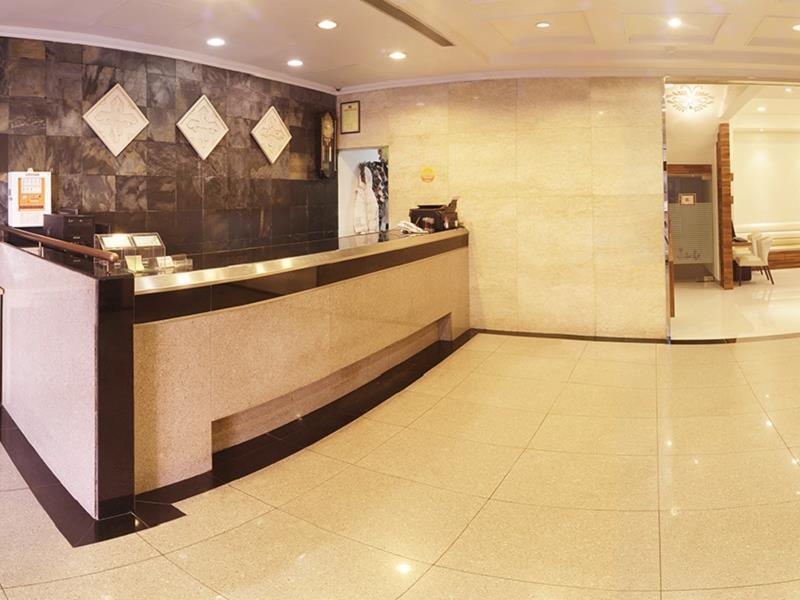 Sinyago Hotel