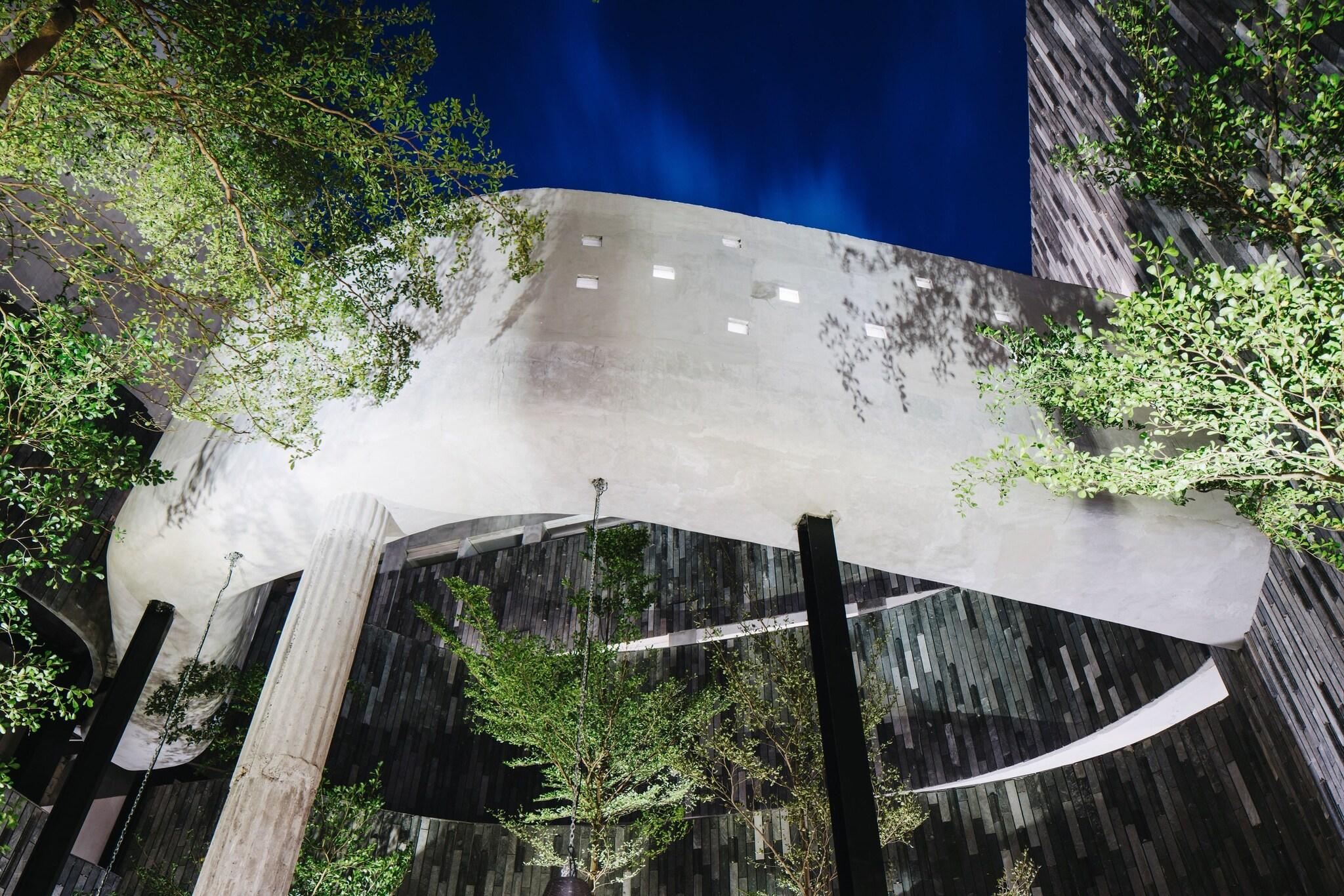 Lloyd's Inn Bali by null