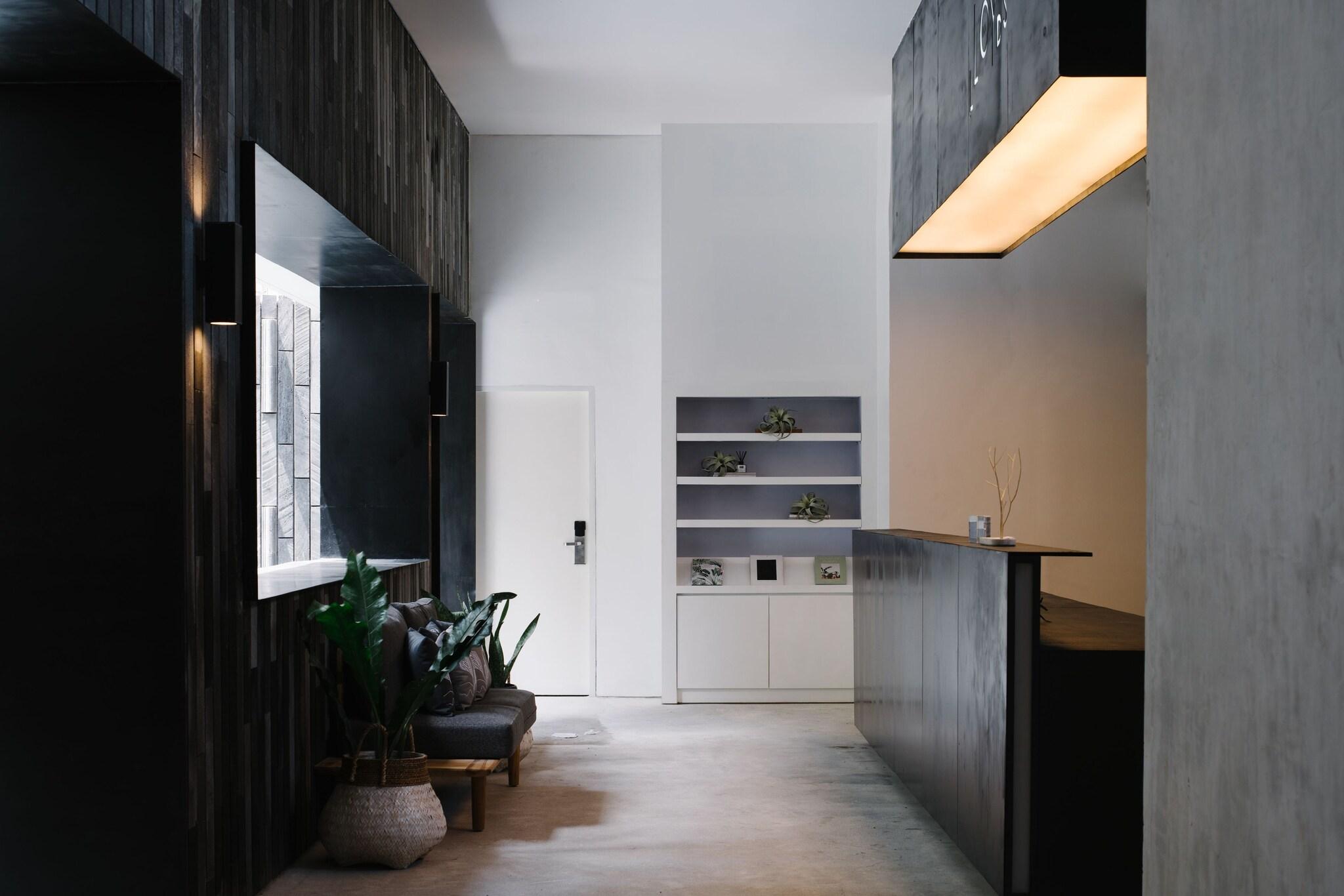 Lloyd's Inn Bali - photo