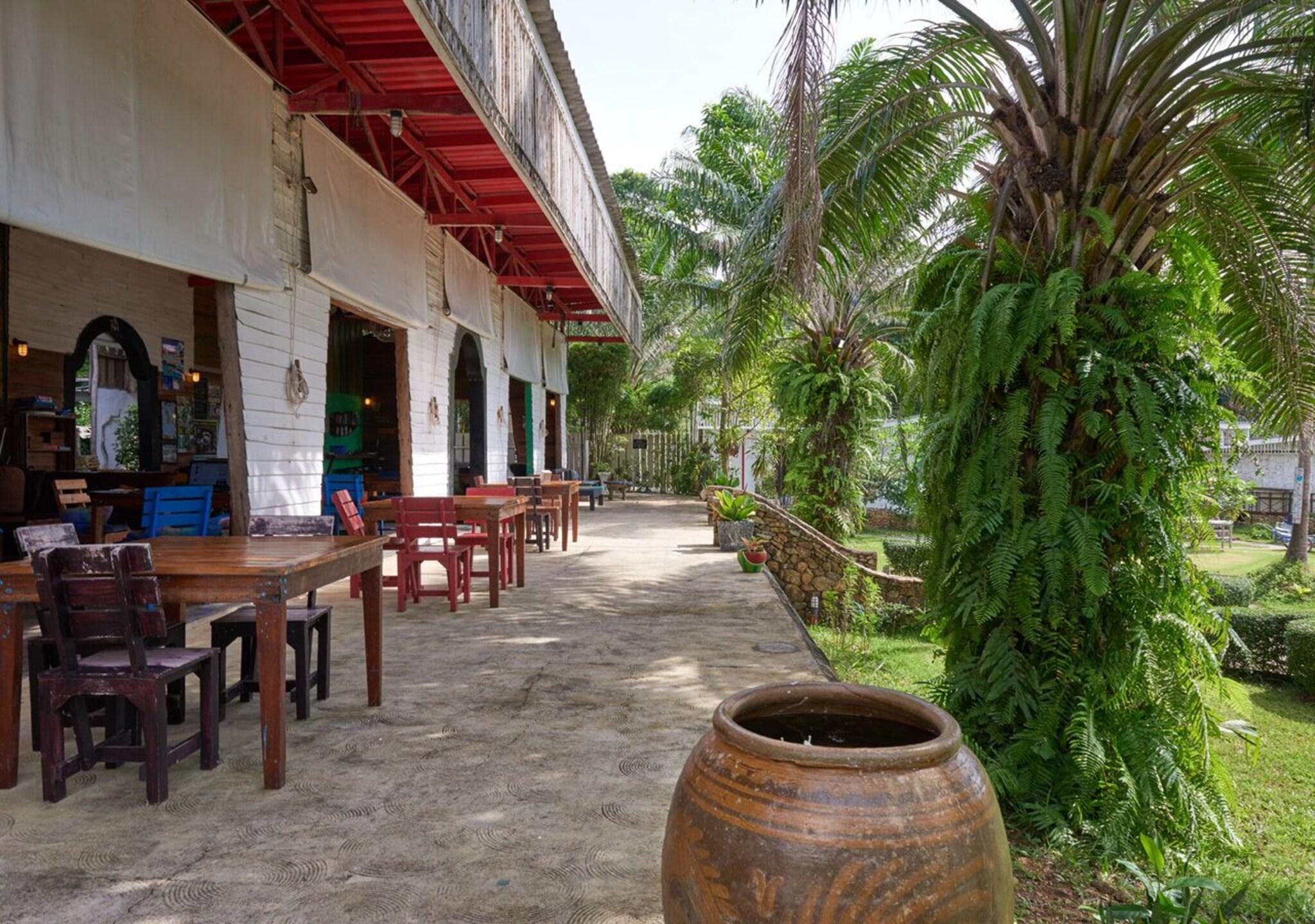 Elephant Bay Resort