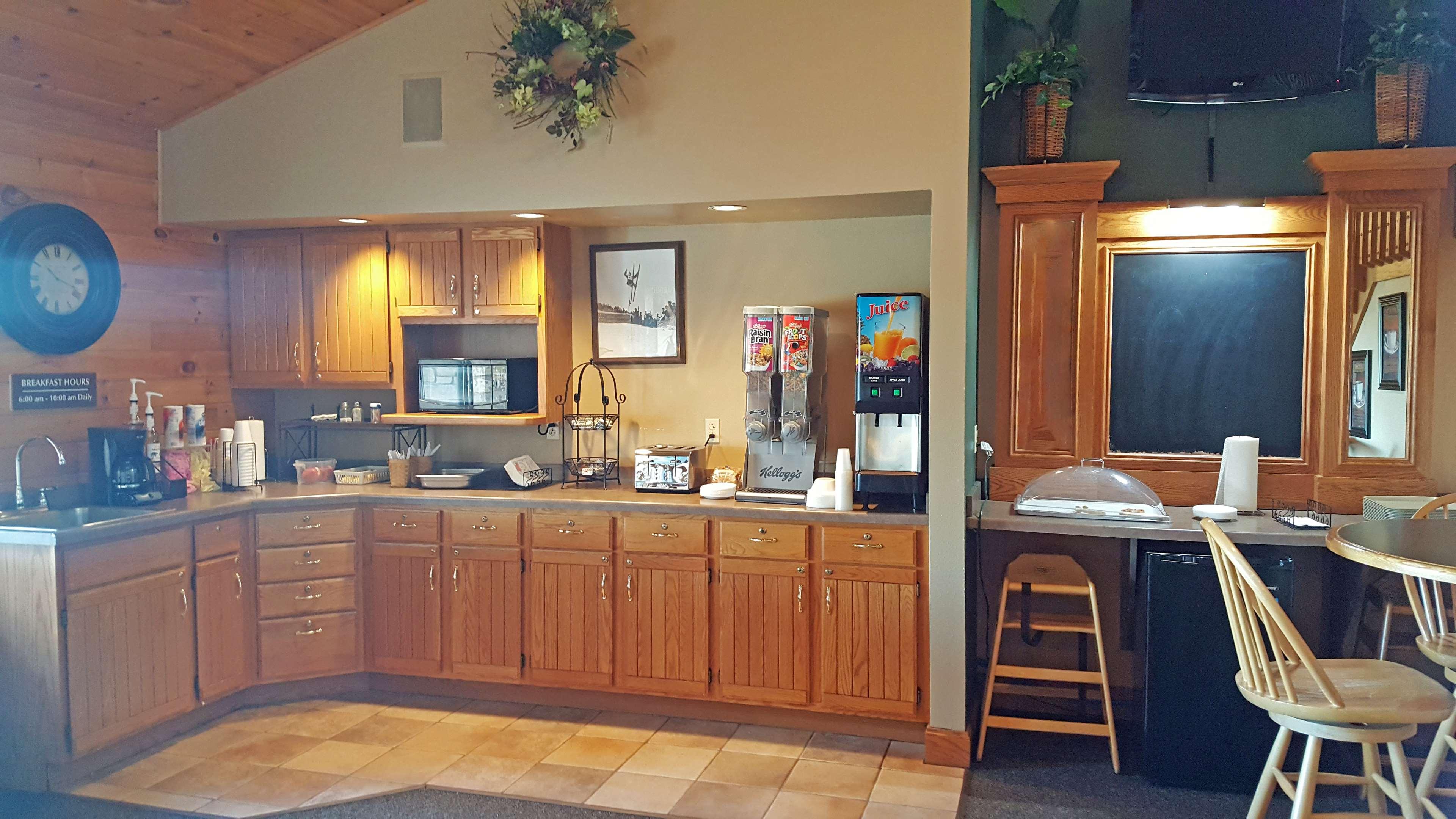Americas Best Value Inn & Suites Norway