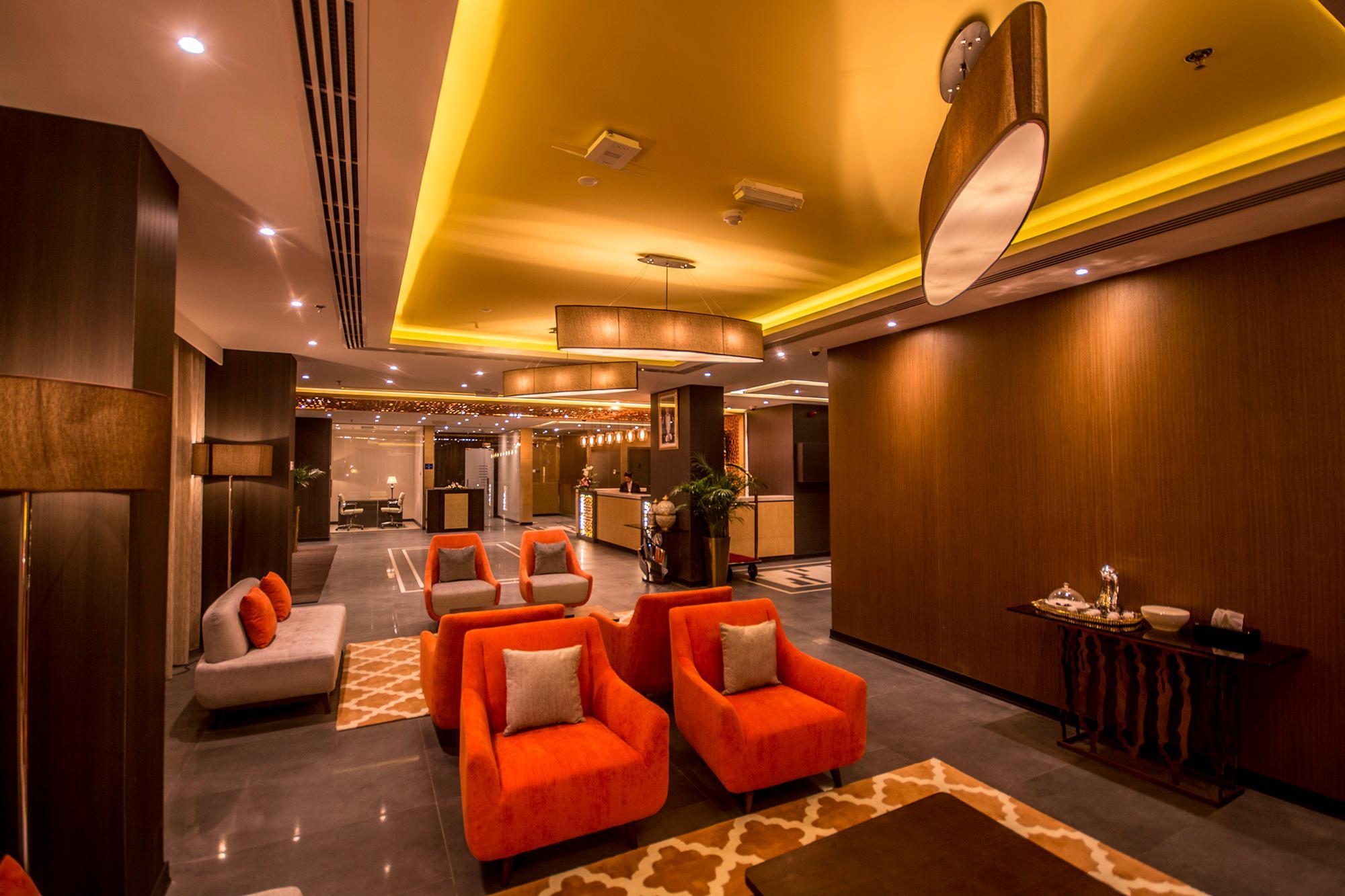Carnelian Glory Bower Hotels