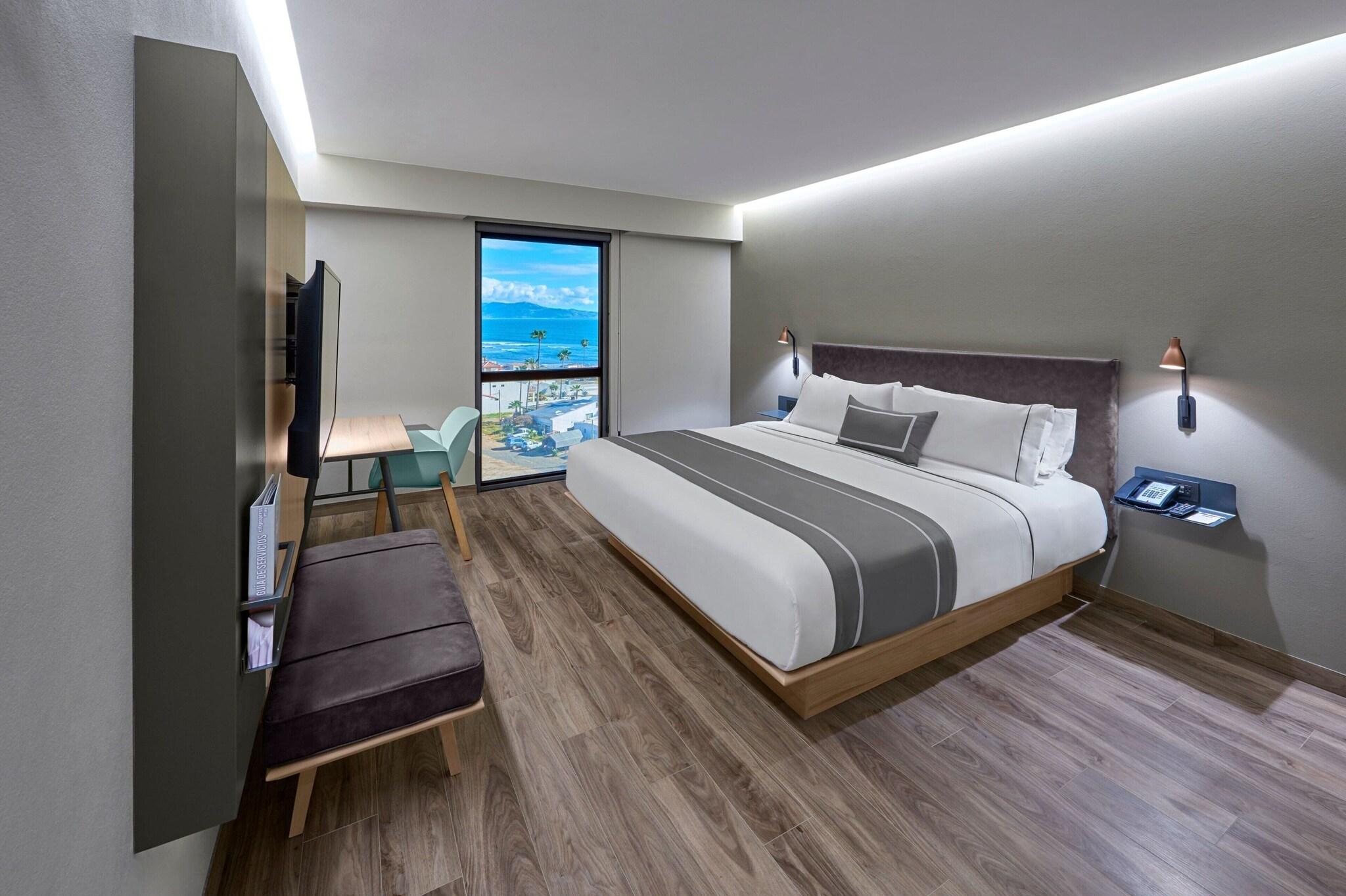 City Express Plus By Marriott Ensenada
