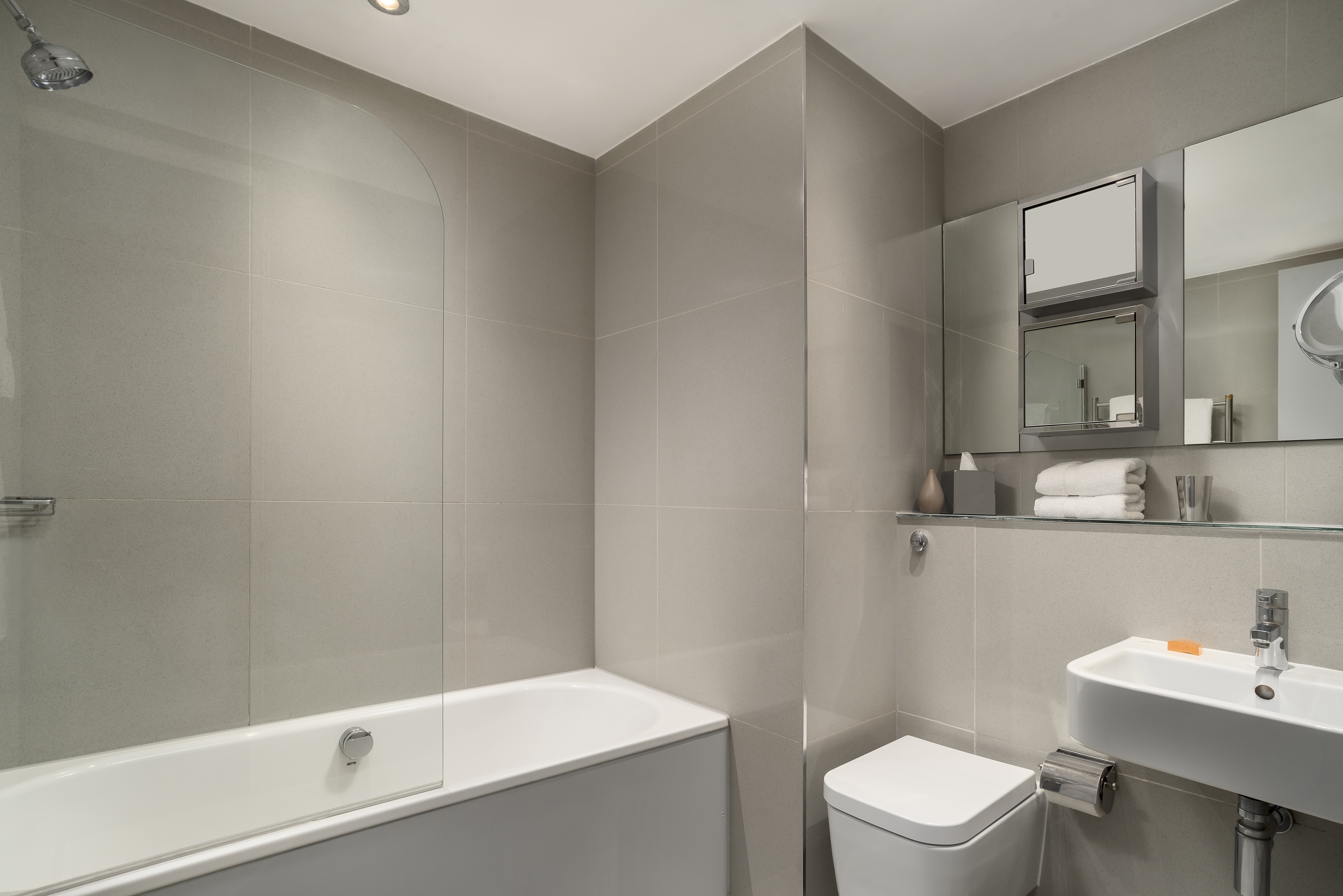 Templeton Place by Supercity Aparthotels