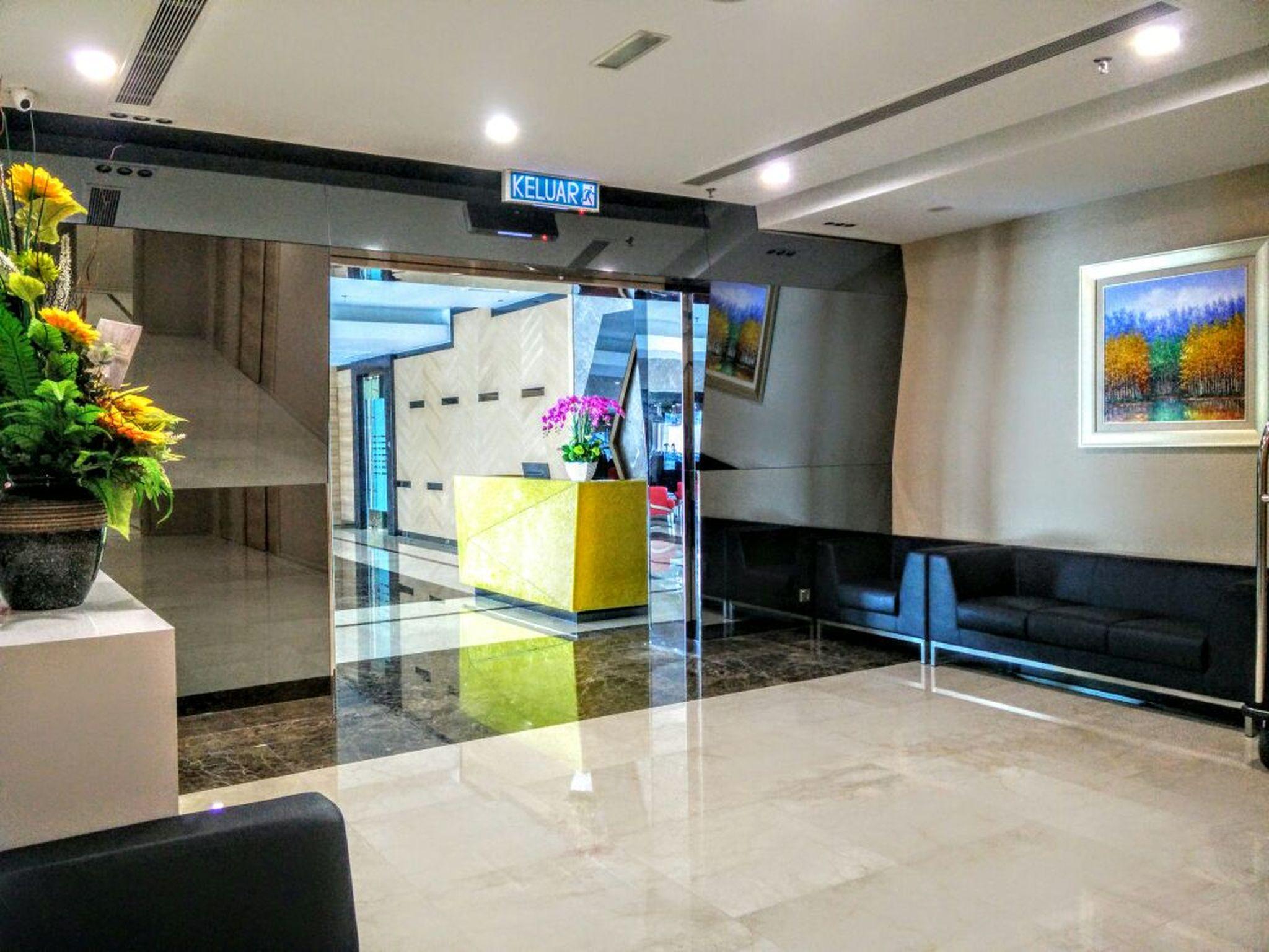 Greens Hotel Suites