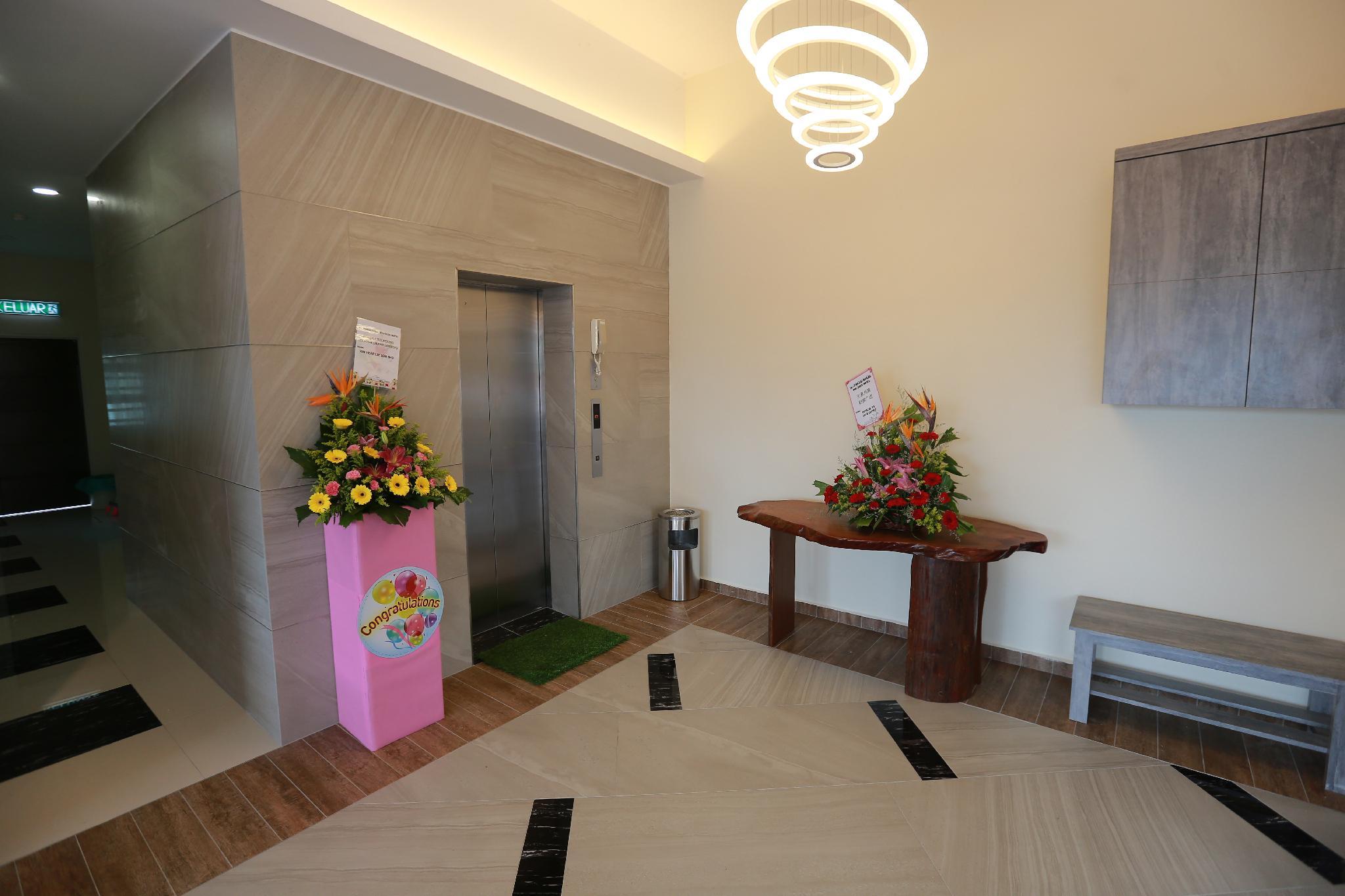 Pantai Regal Hotel