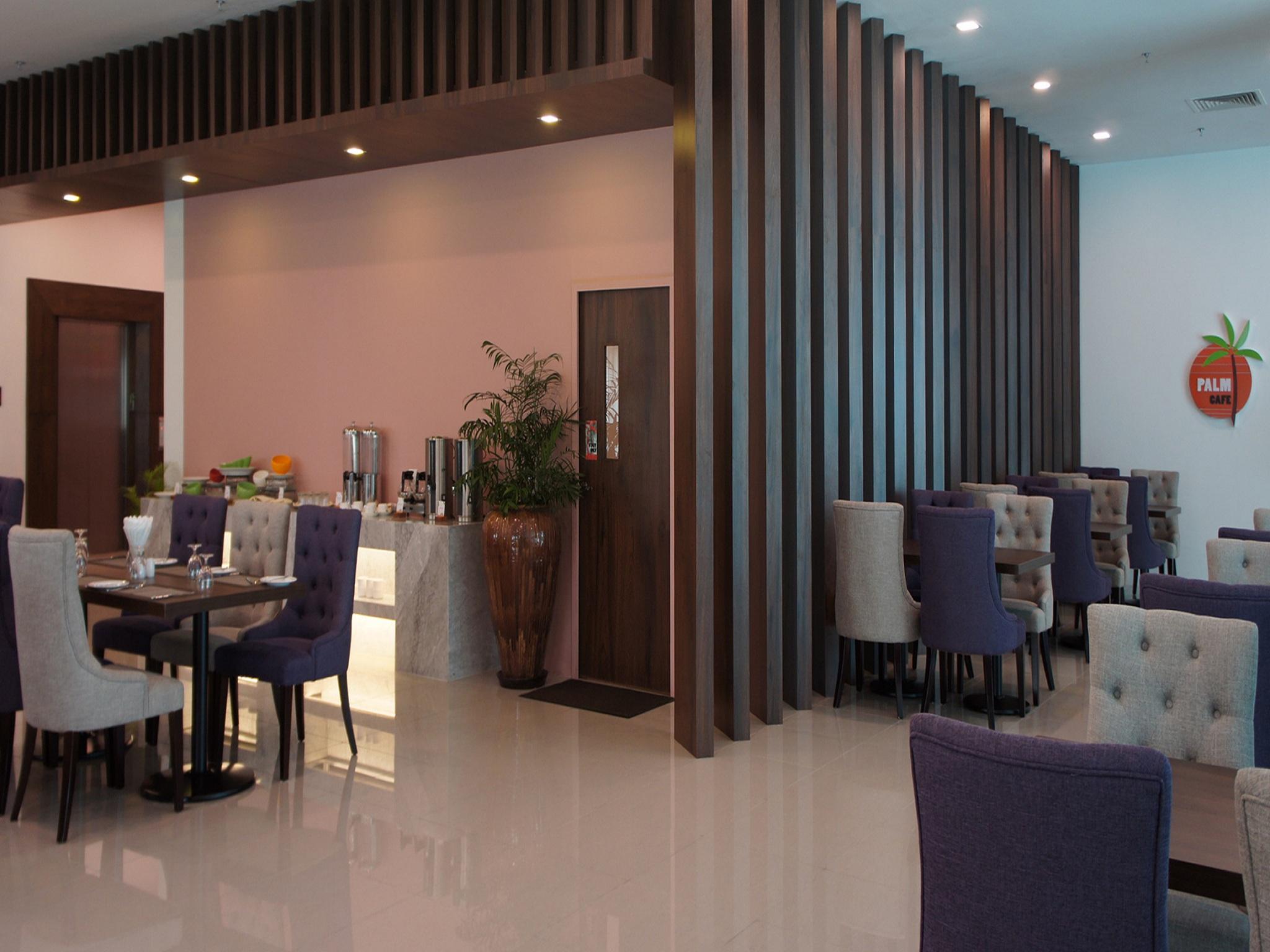 Wyne Hotel