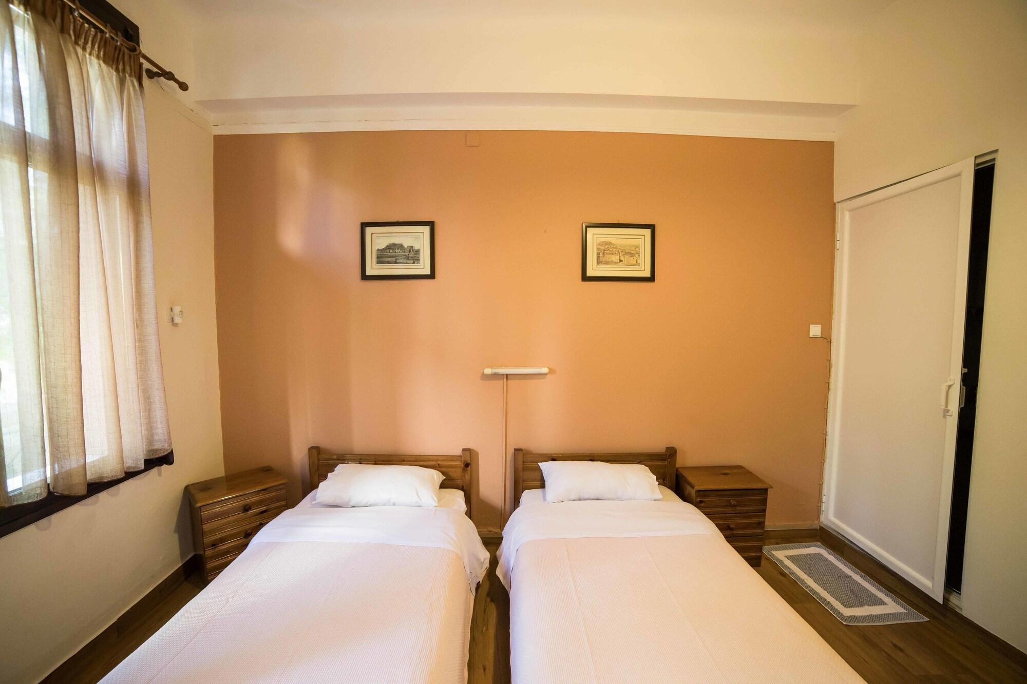 Tempi Hotel by null