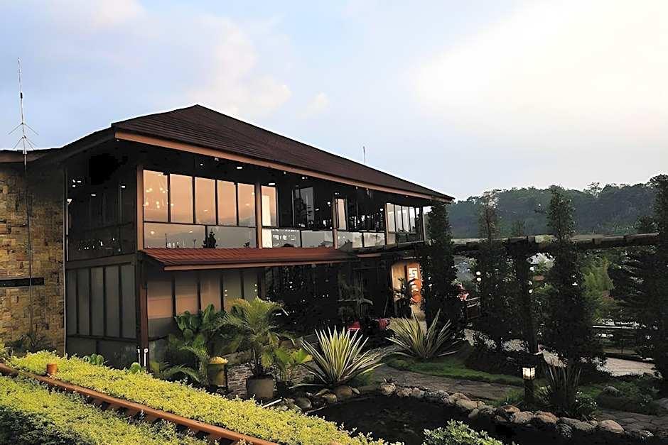 JSI Resort