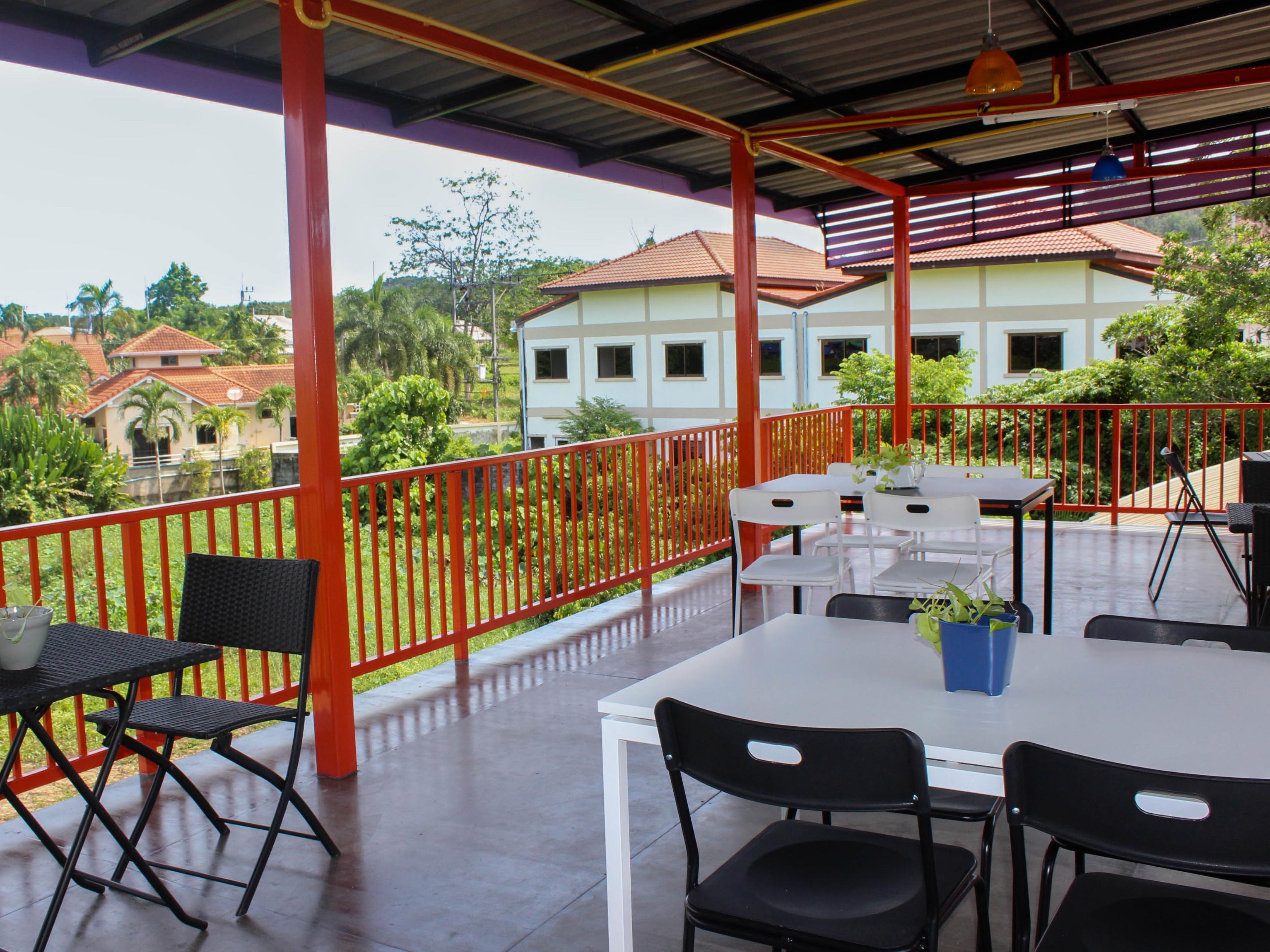 Canal Resort