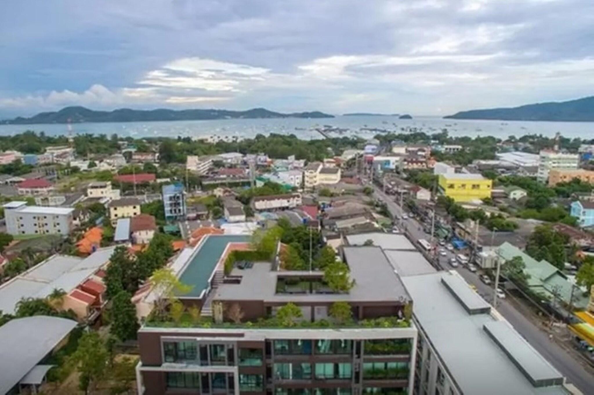 DLUX Condominium Chalong Phuket
