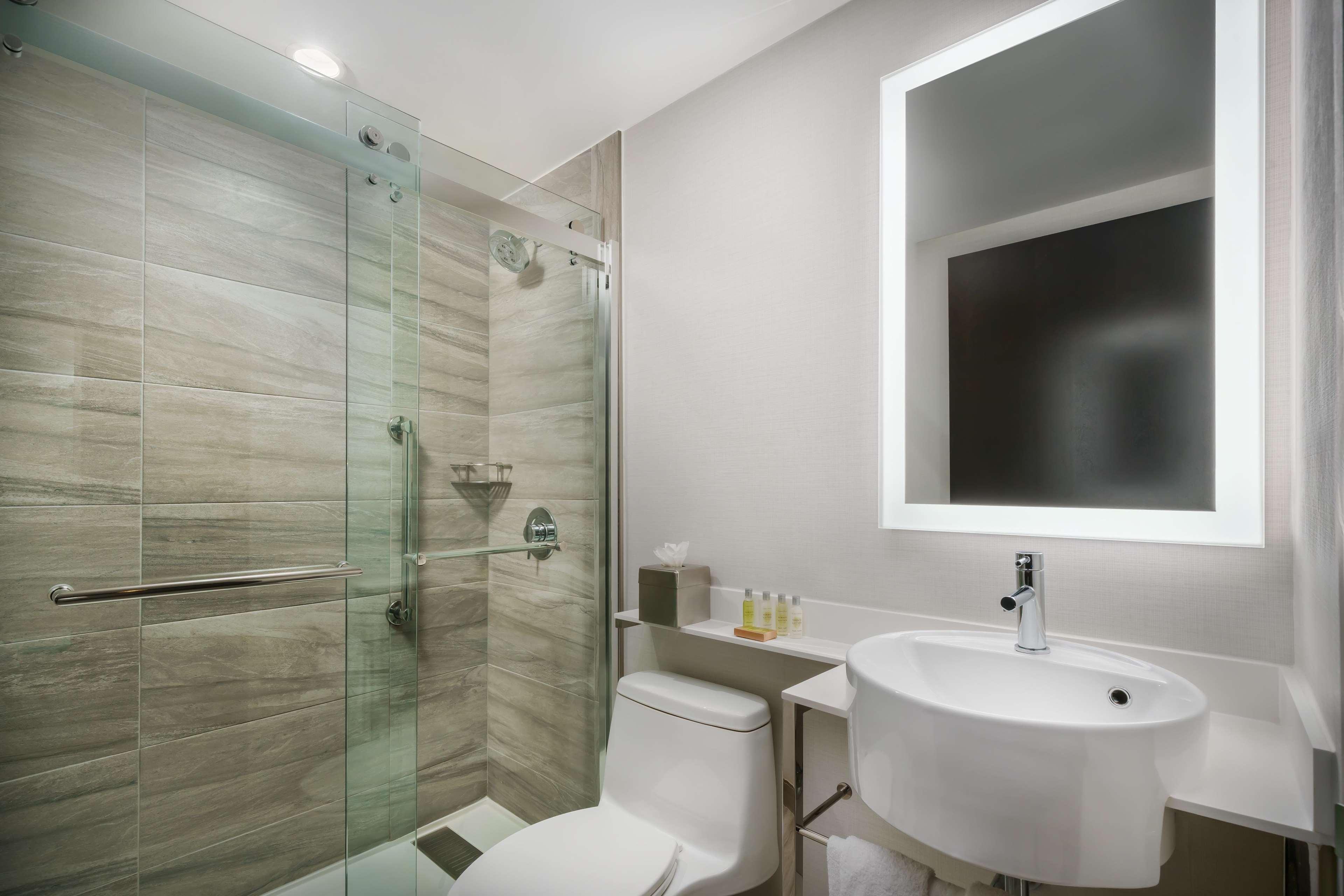 Imagem da galeria de Doubletree By Hilton New York Times Square South