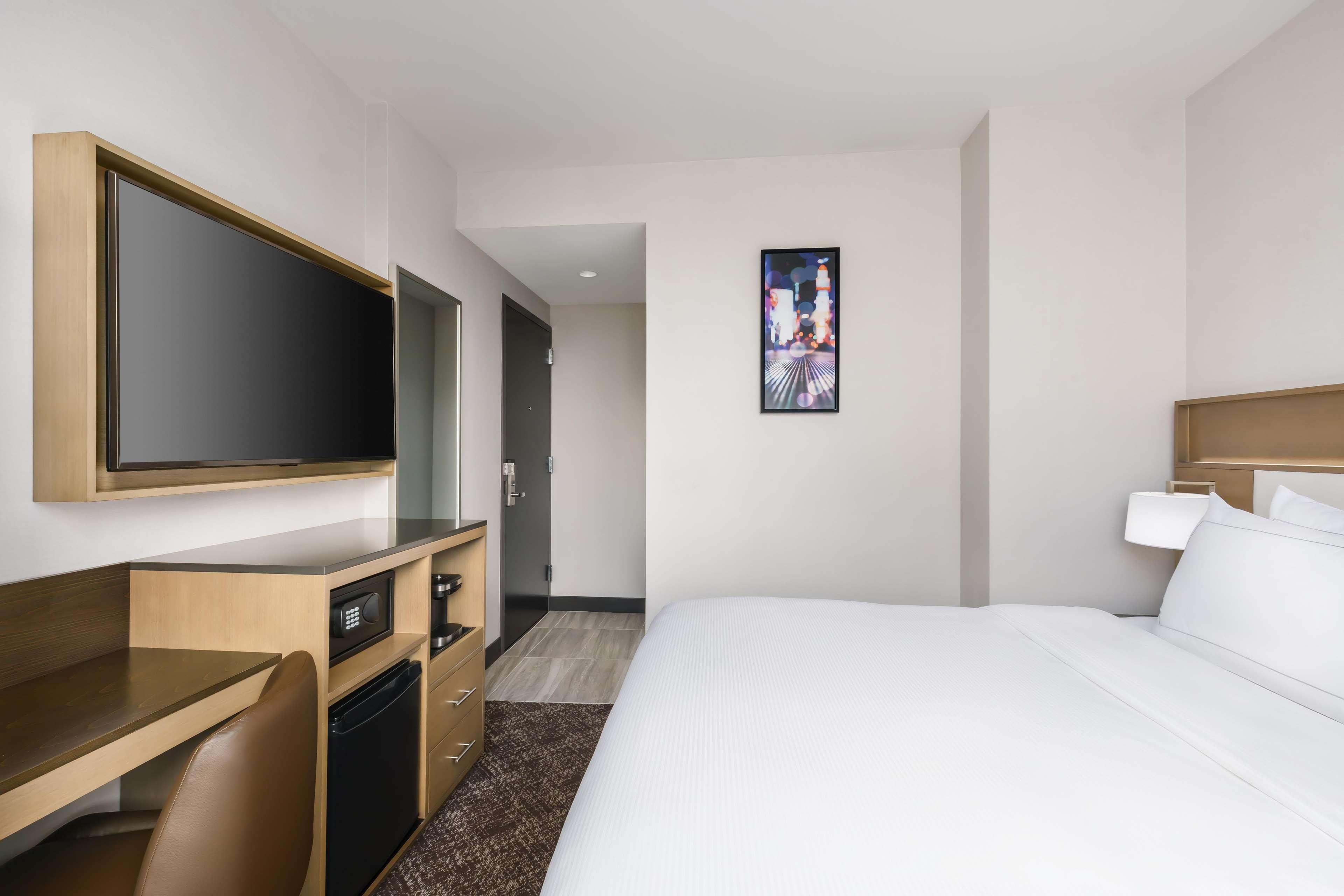 Imagem da galeria de Doubletree By Hilton New York Times Square South